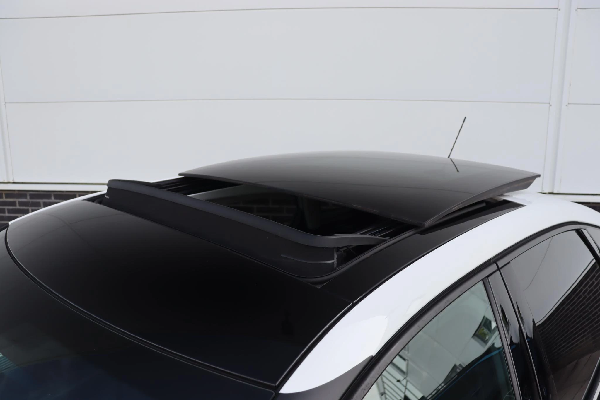 Hoofdafbeelding Citroën ë-C4