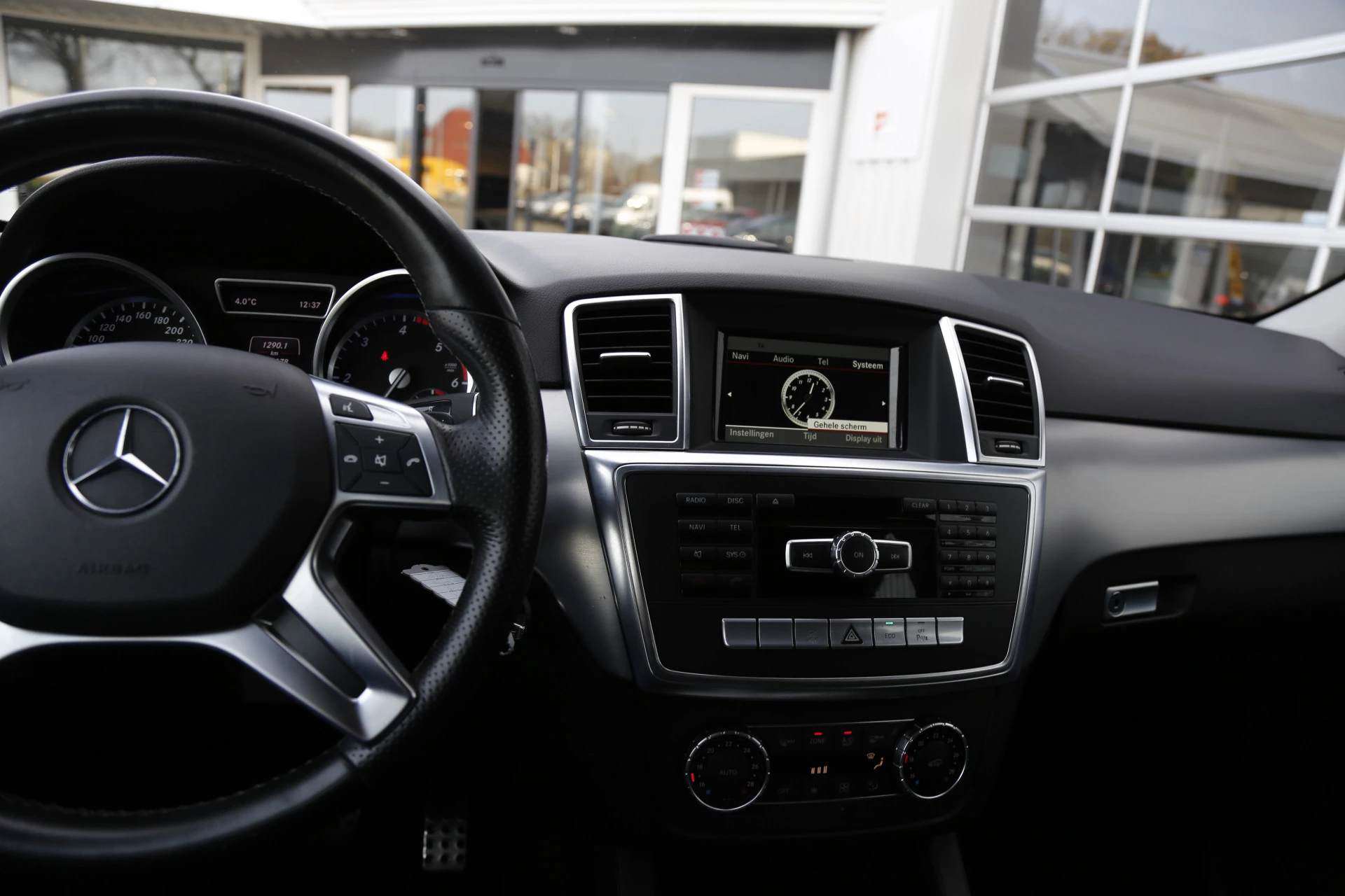 Hoofdafbeelding Mercedes-Benz M-Klasse