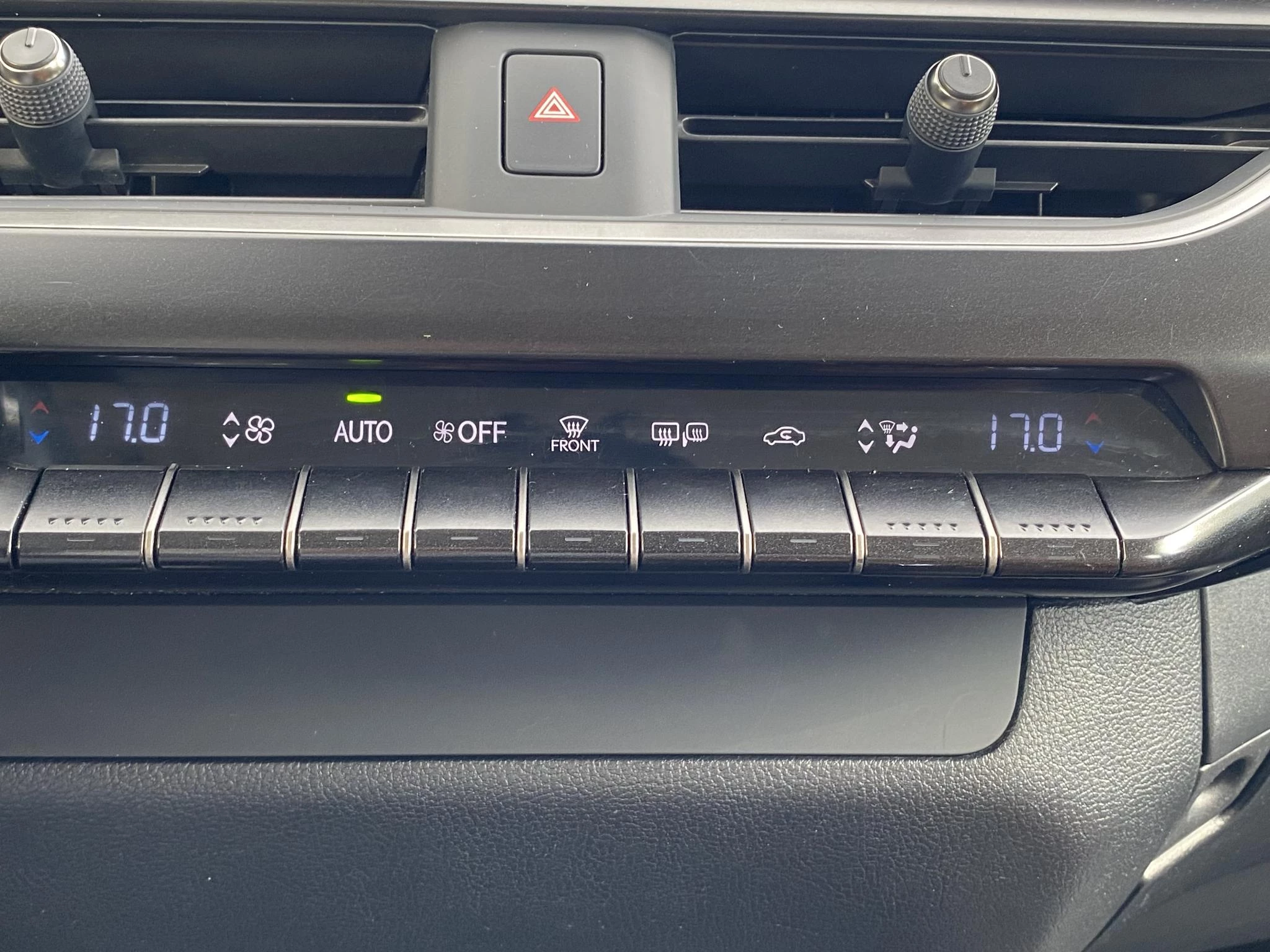 Hoofdafbeelding Lexus UX