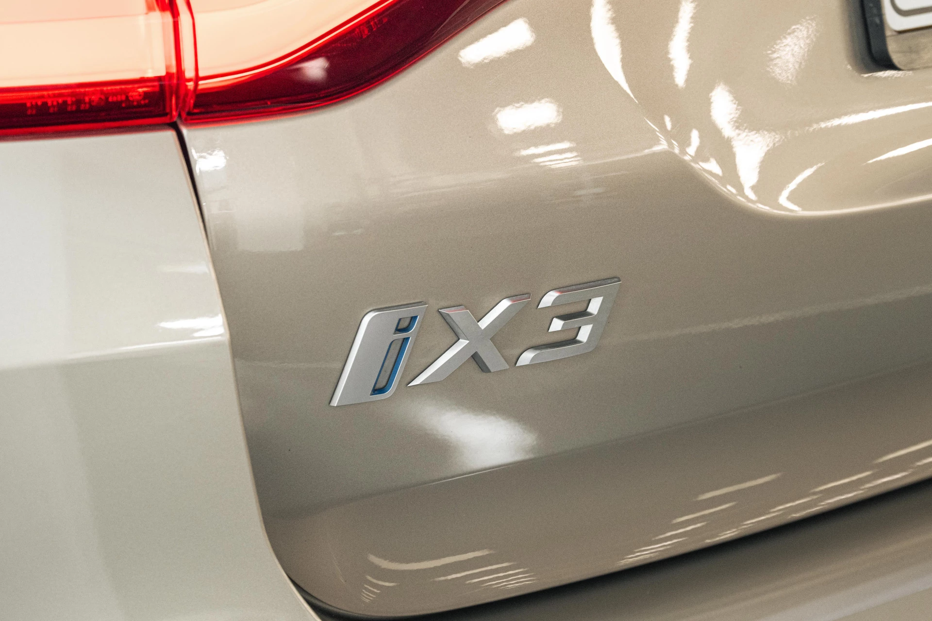 Hoofdafbeelding BMW iX3