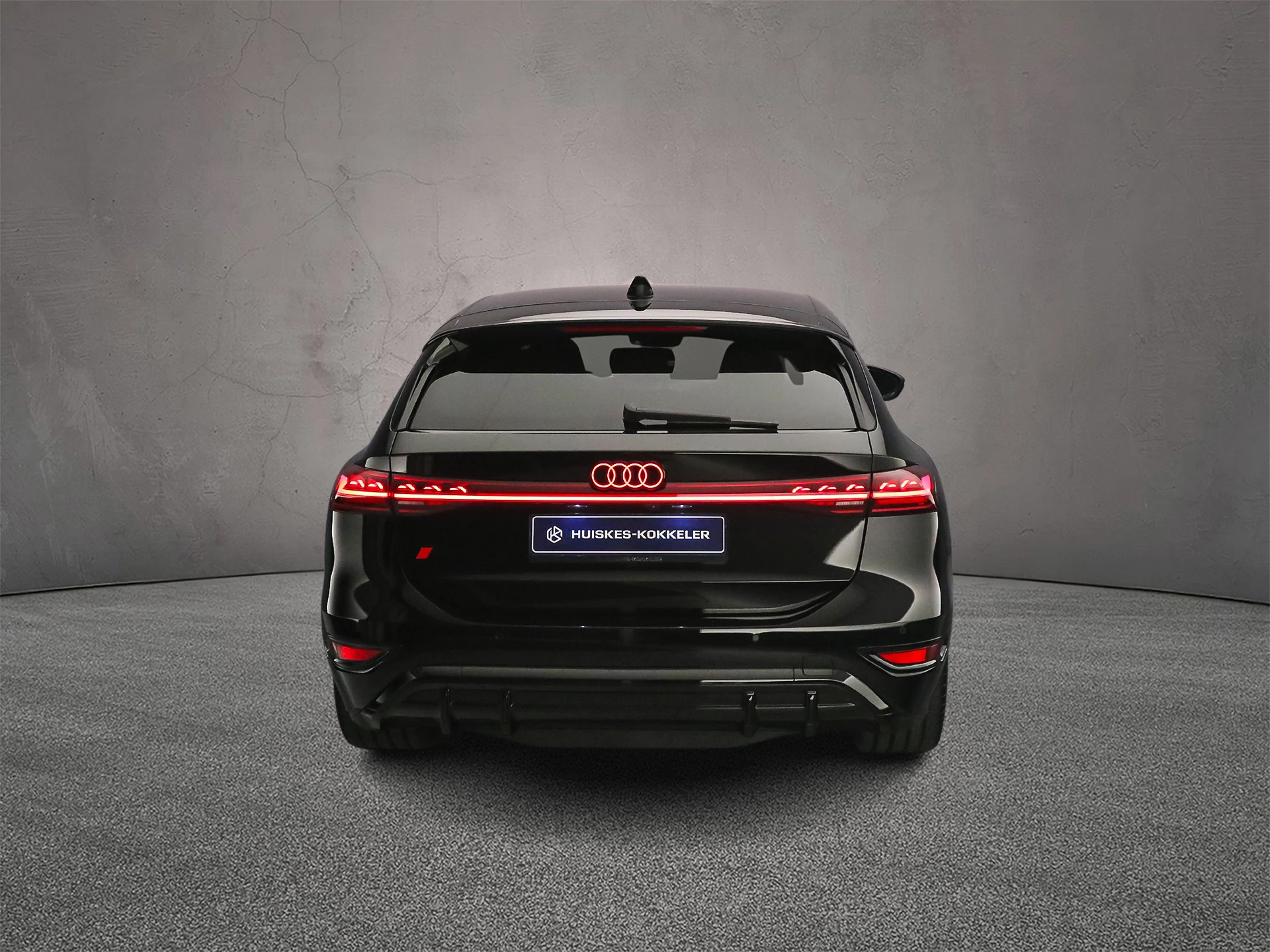 Hoofdafbeelding Audi A6 Avant e-tron