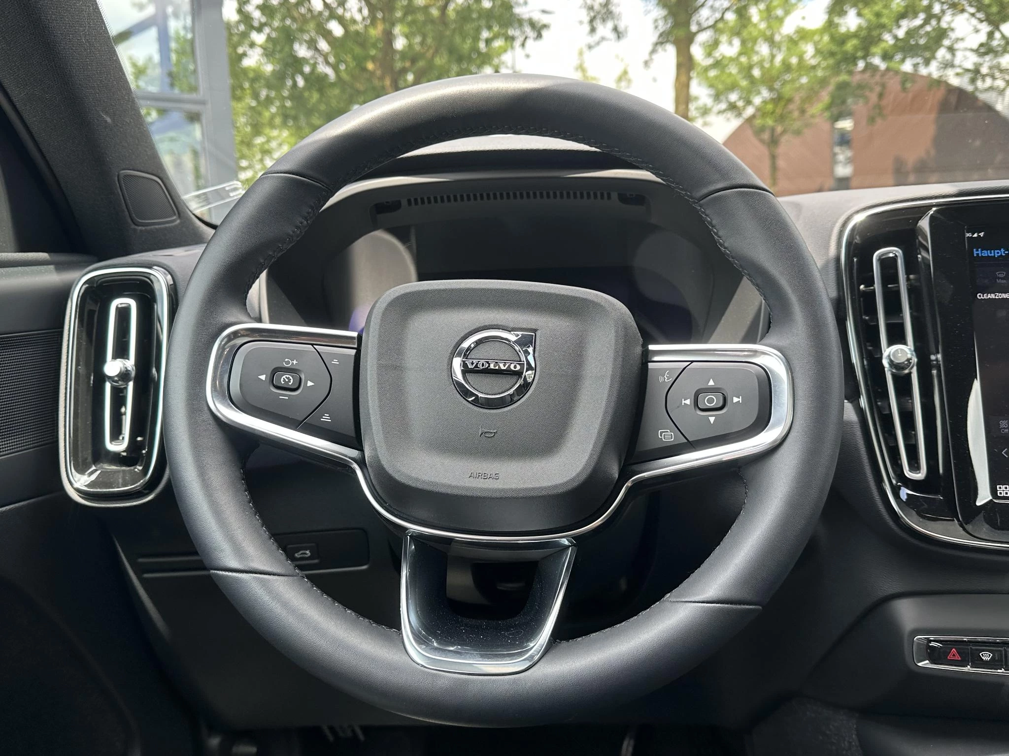 Hoofdafbeelding Volvo C40