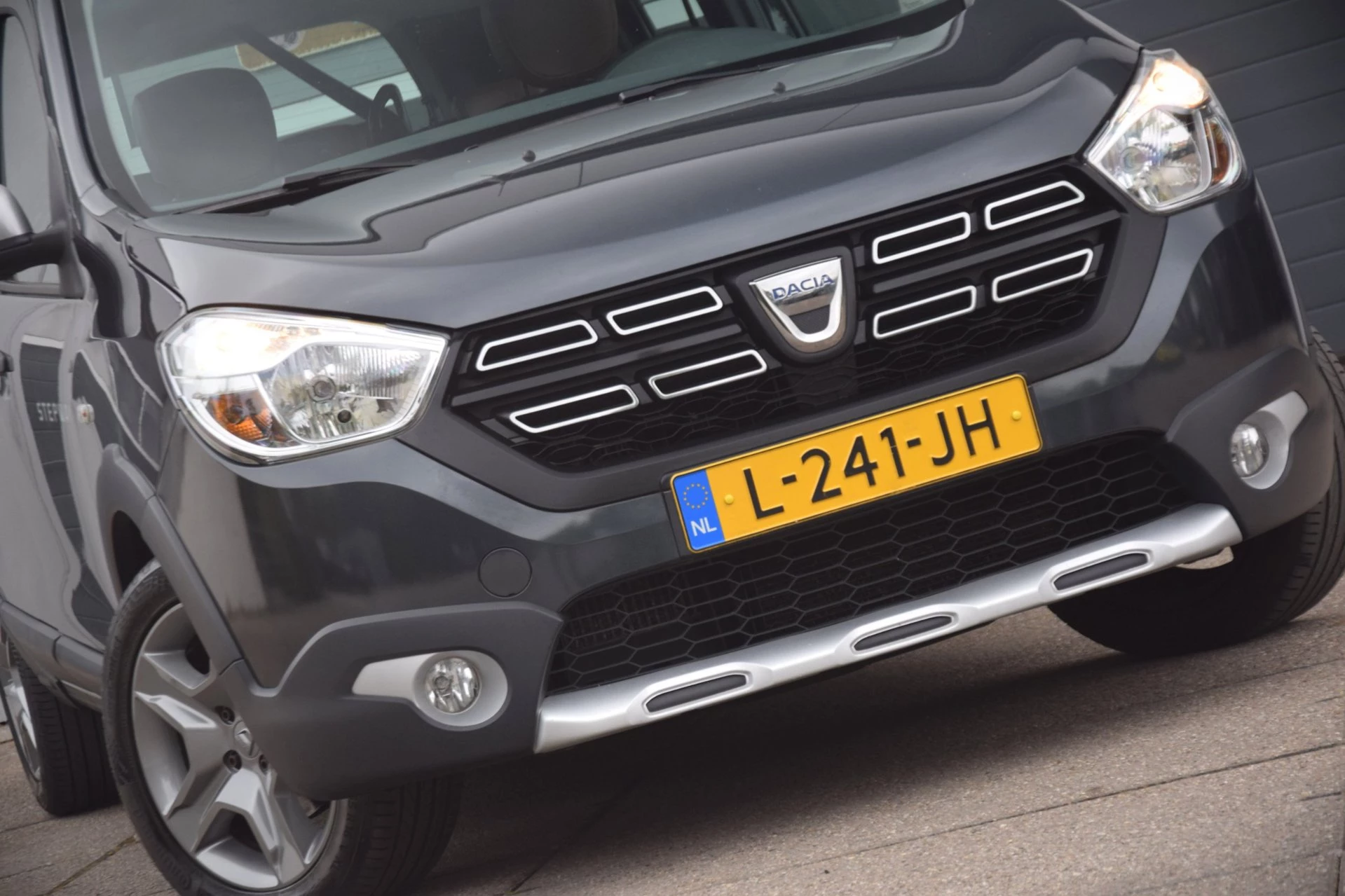 Hoofdafbeelding Dacia Lodgy