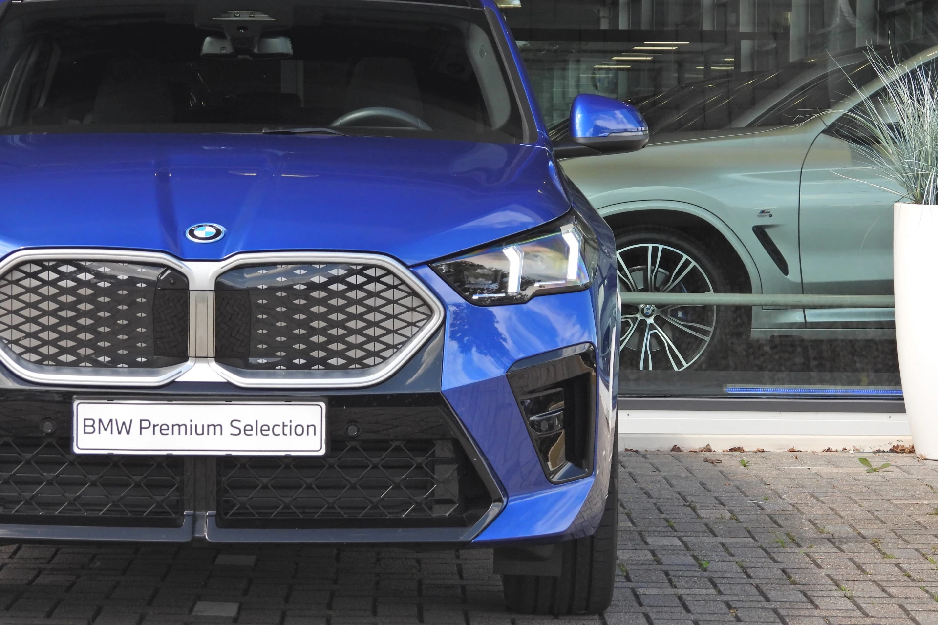 Hoofdafbeelding BMW iX2