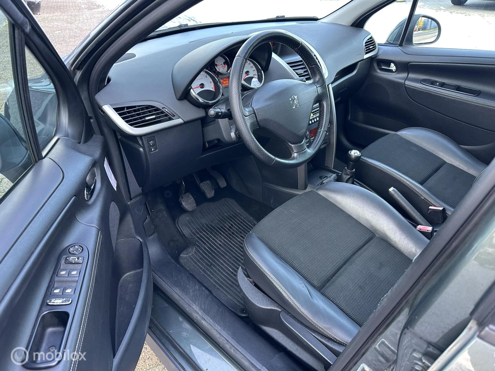 Hoofdafbeelding Peugeot 207