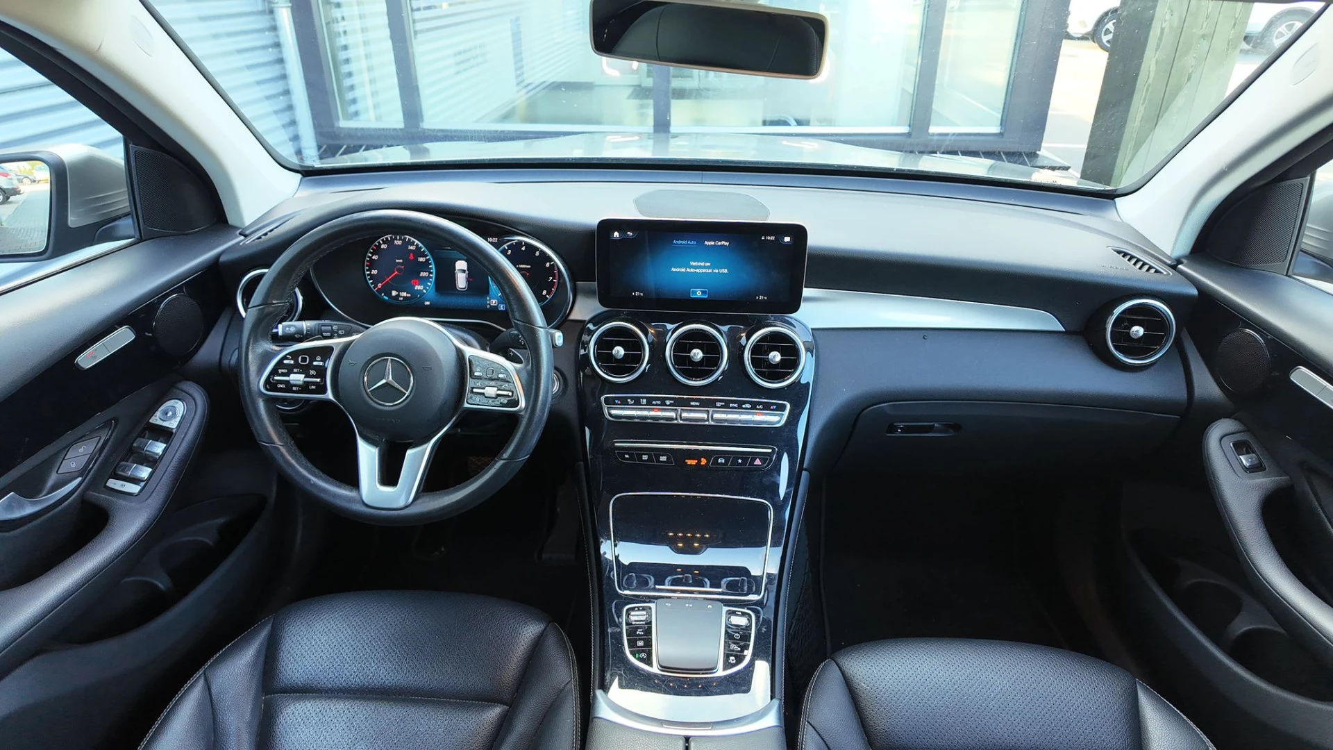 Hoofdafbeelding Mercedes-Benz GLC