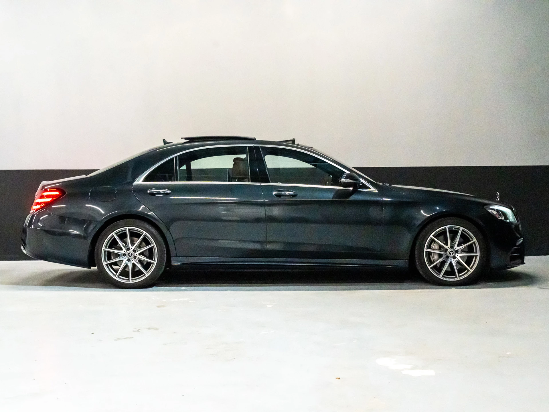 Hoofdafbeelding Mercedes-Benz S-Klasse