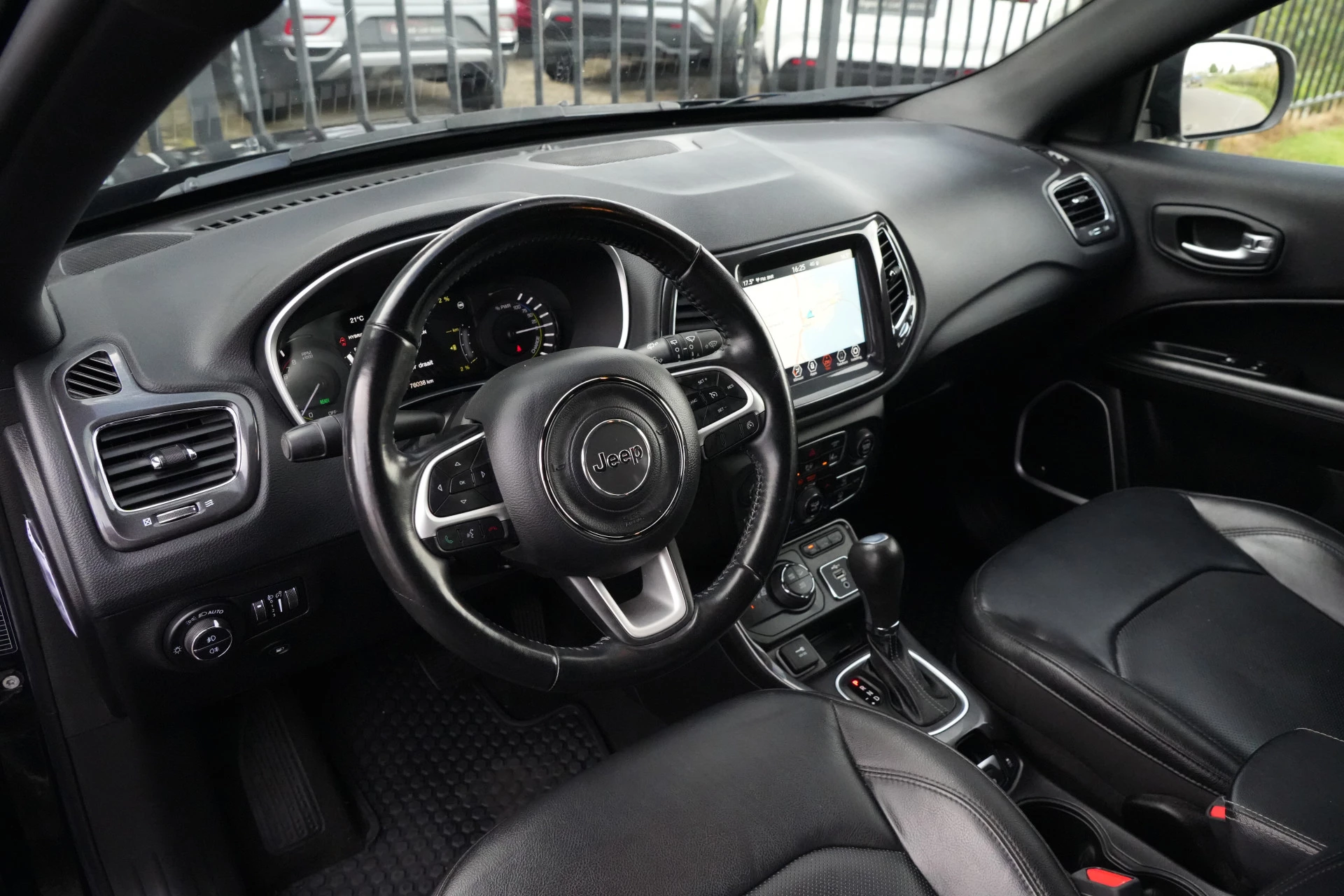 Hoofdafbeelding Jeep Compass