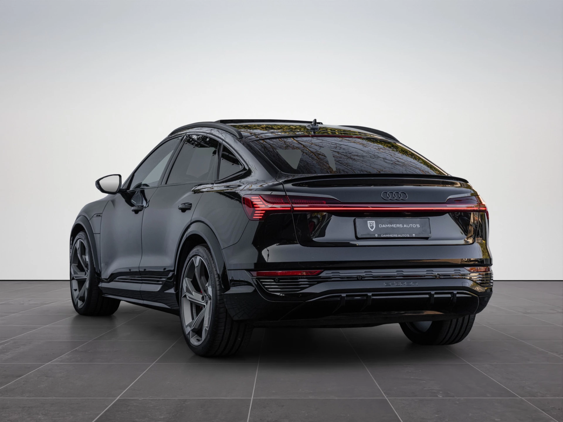 Hoofdafbeelding Audi Q8 Sportback e-tron