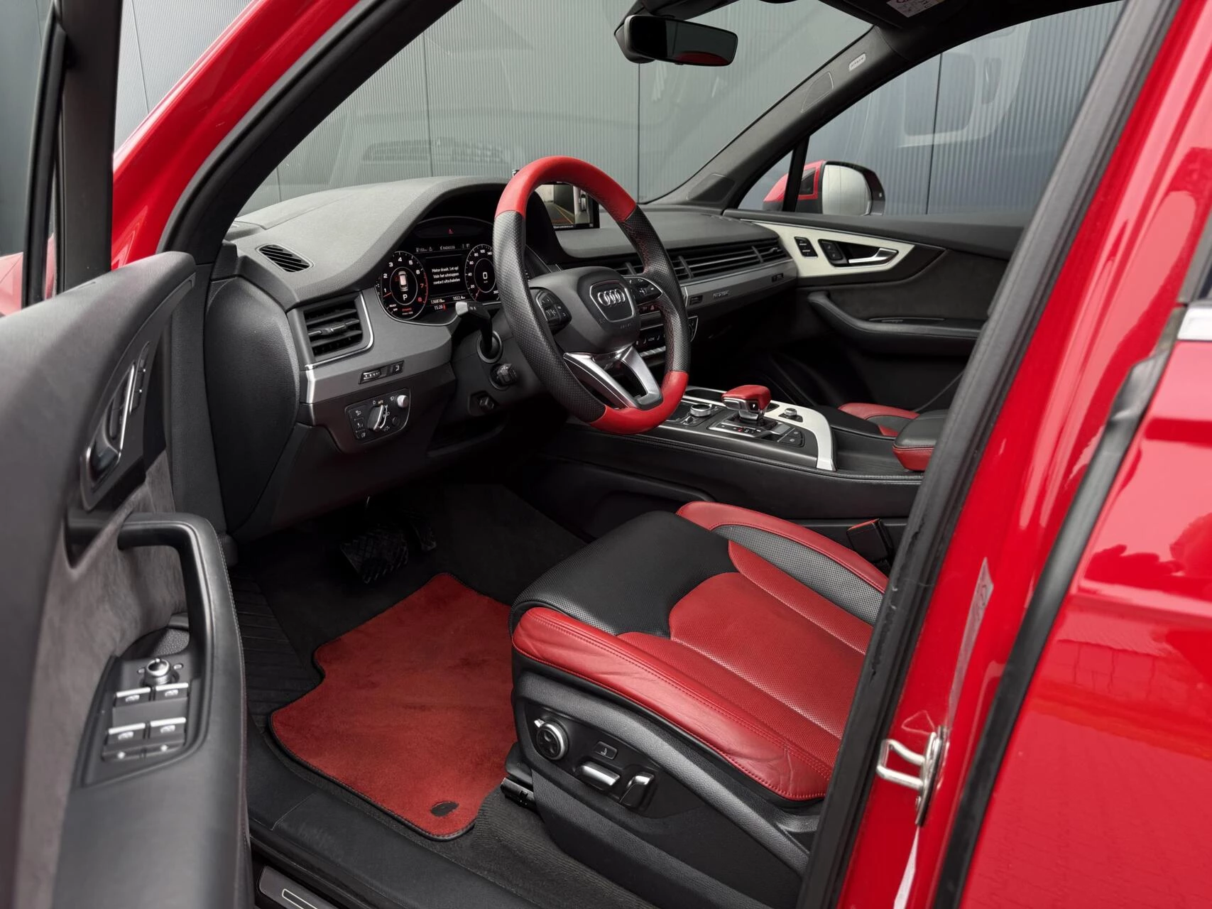 Hoofdafbeelding Audi Q7