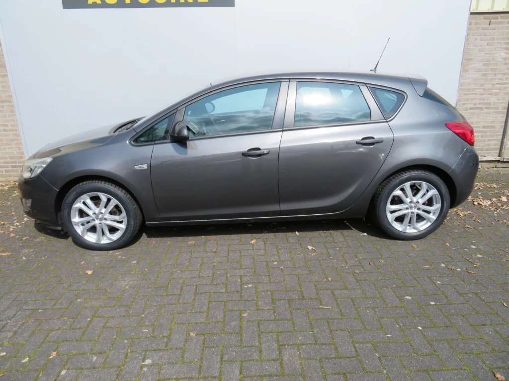 Hoofdafbeelding Opel Astra