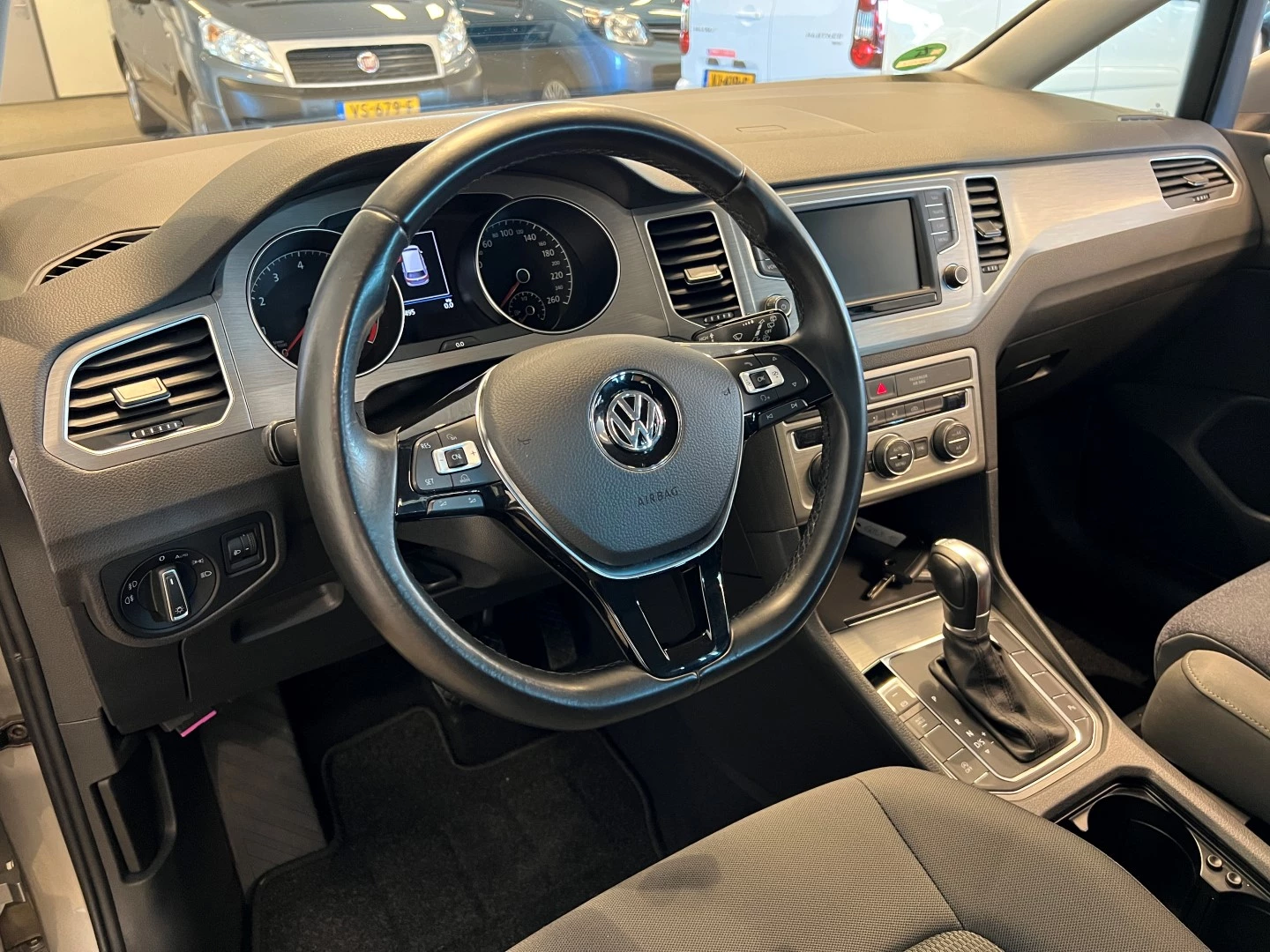 Hoofdafbeelding Volkswagen Golf Sportsvan