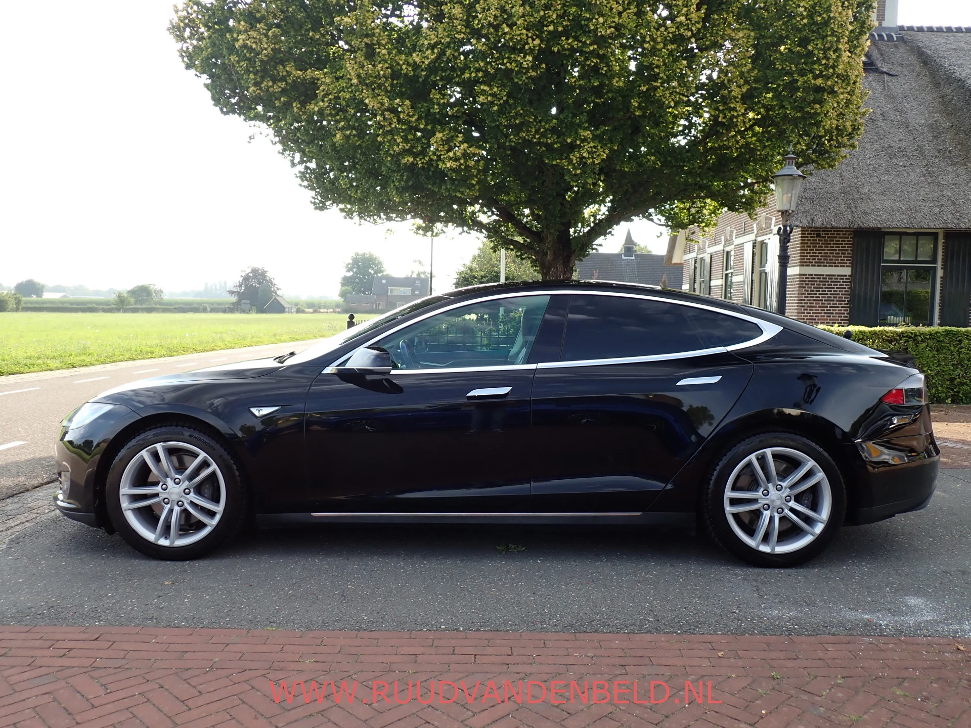 Hoofdafbeelding Tesla Model S