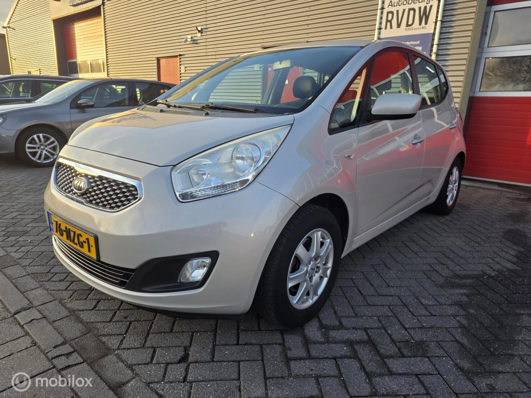 Hoofdafbeelding Kia Venga