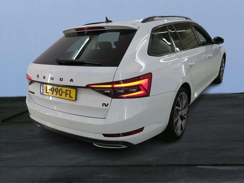 Hoofdafbeelding Škoda Superb