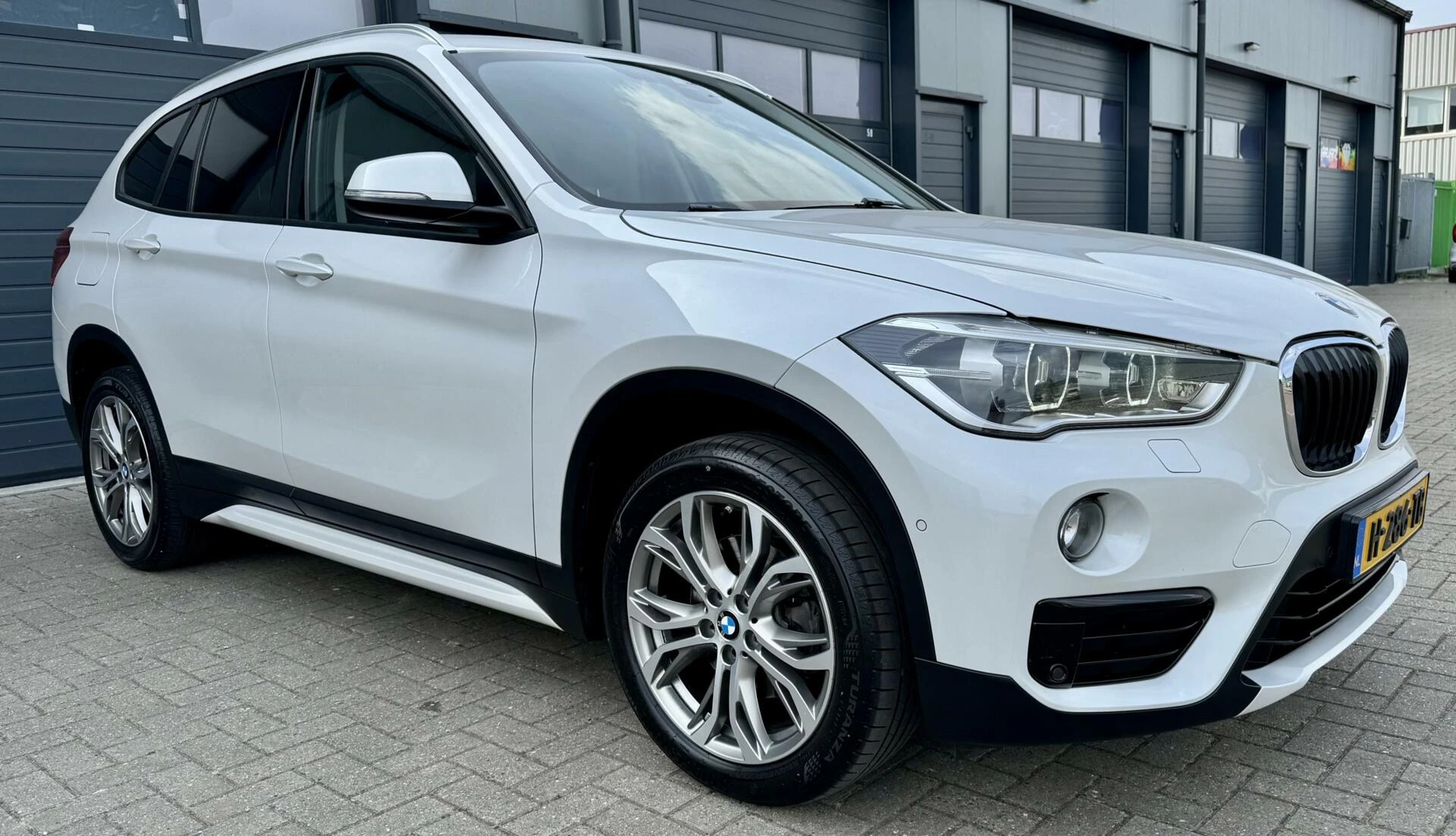 Hoofdafbeelding BMW X1