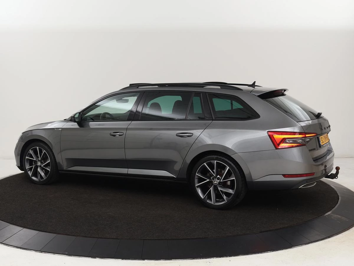 Hoofdafbeelding Škoda Superb