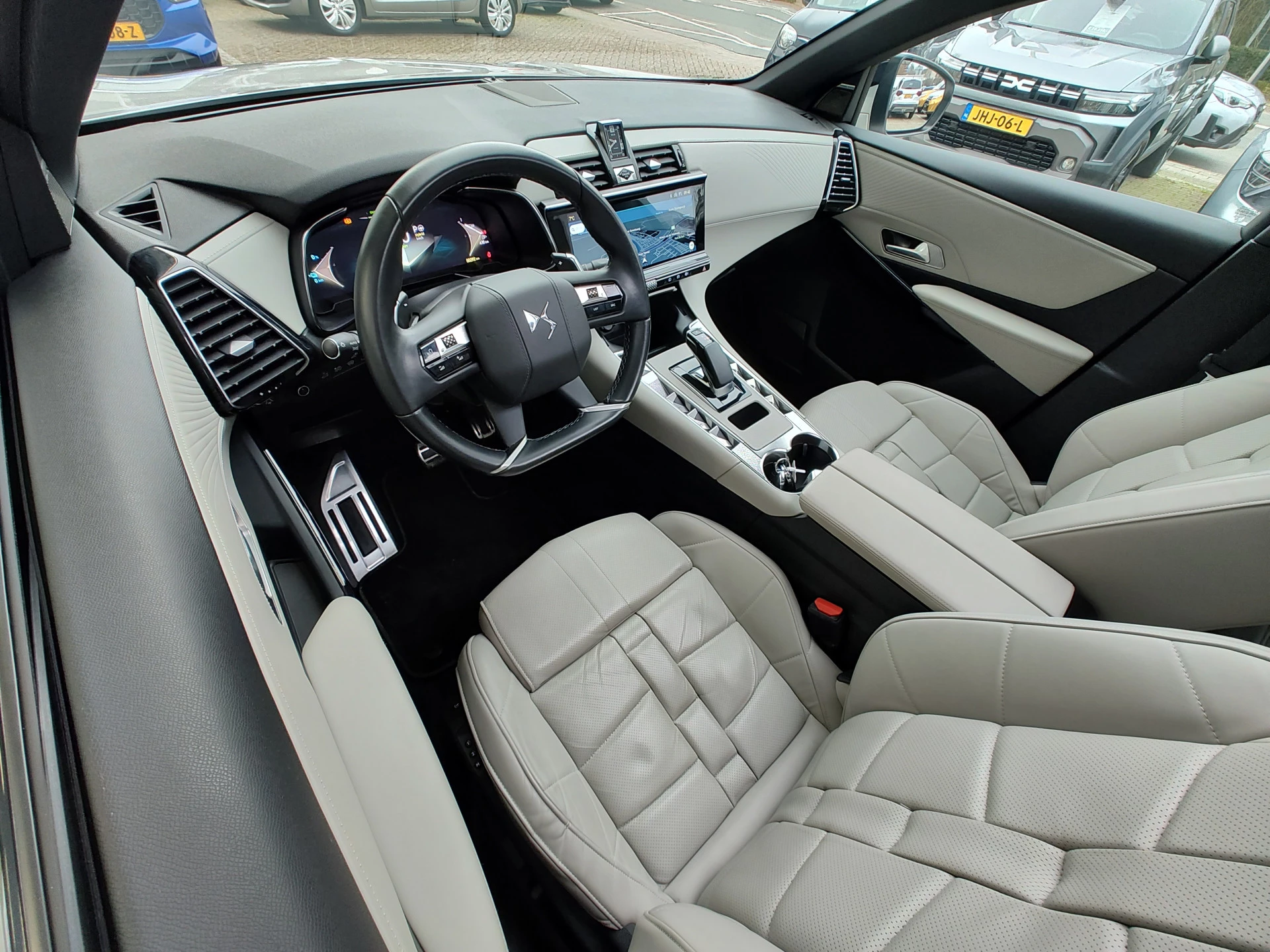 Hoofdafbeelding DS DS 7