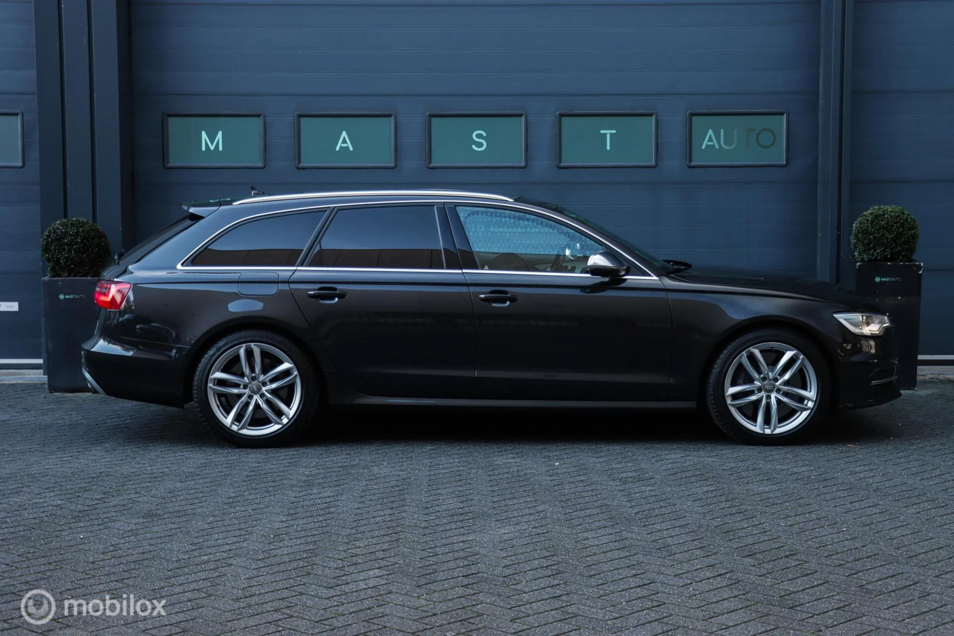 Hoofdafbeelding Audi S6
