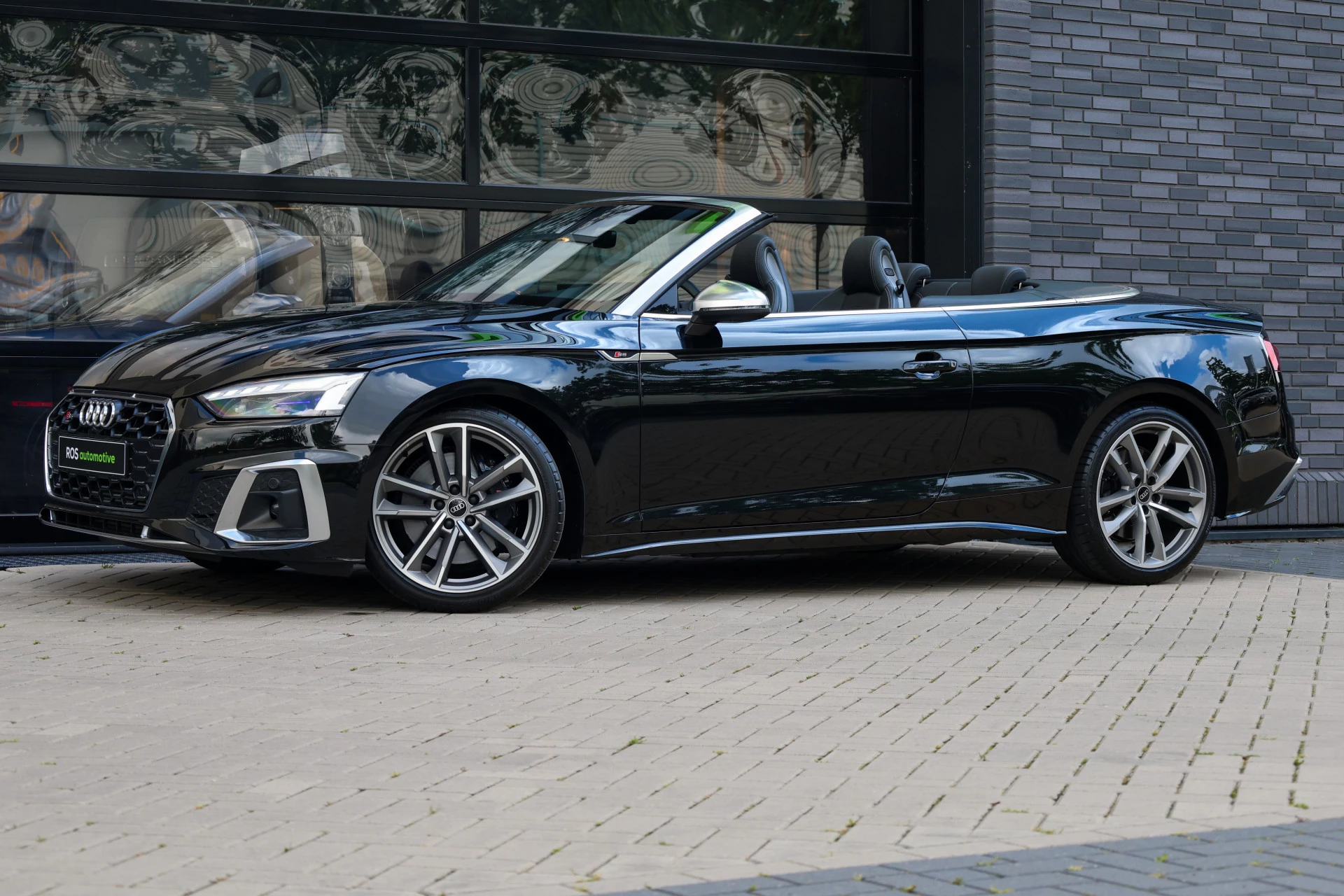Hoofdafbeelding Audi S5