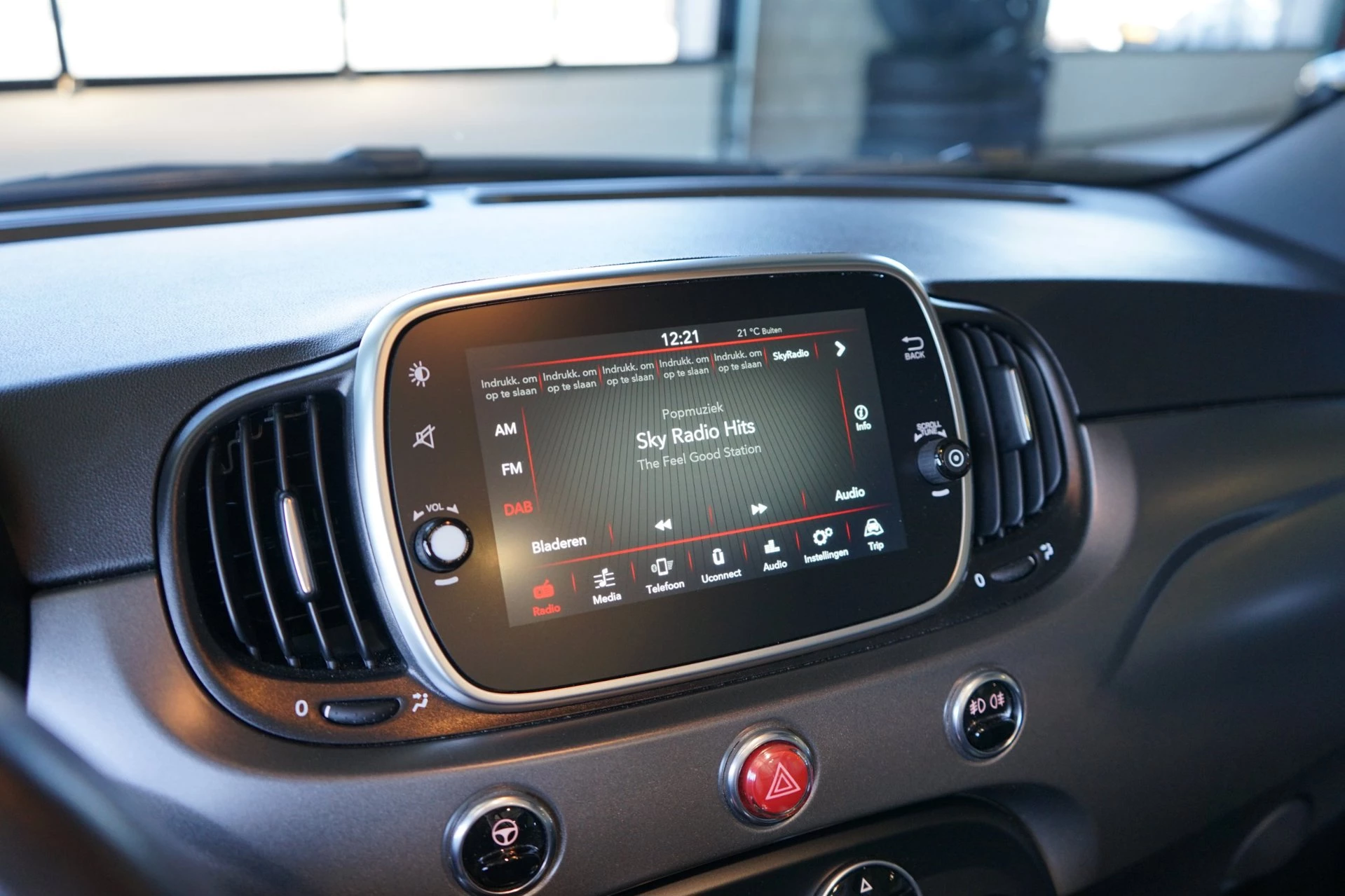 Hoofdafbeelding Fiat 500C