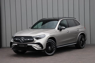 Mercedes-Benz GLC 300e AMG 4-Matic Aut9 | Pano | Keyles | Massage | Stoelkoeling | Distronic | Digital-light | Stuurwielverwarming | 2023.