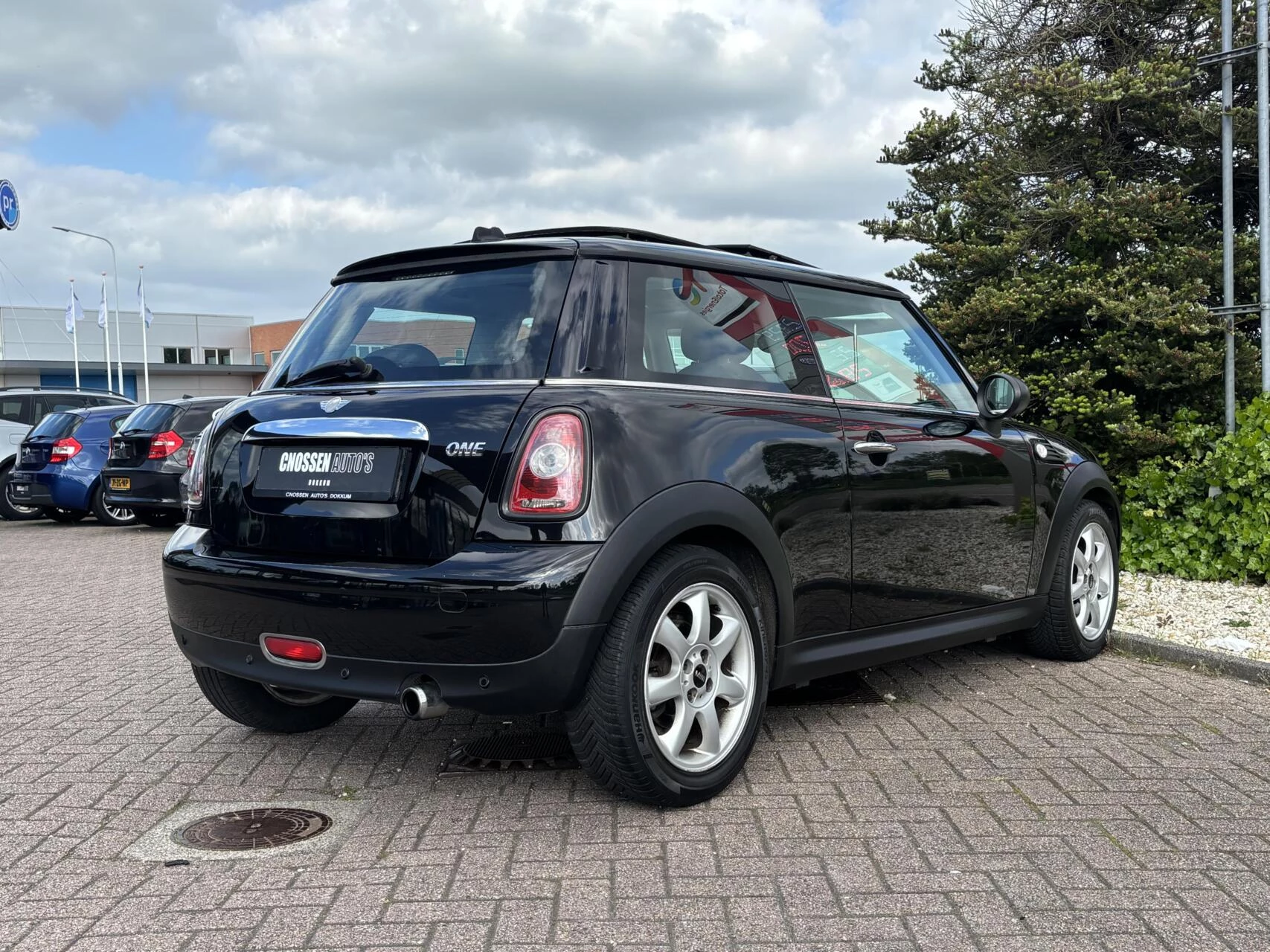 Hoofdafbeelding MINI One