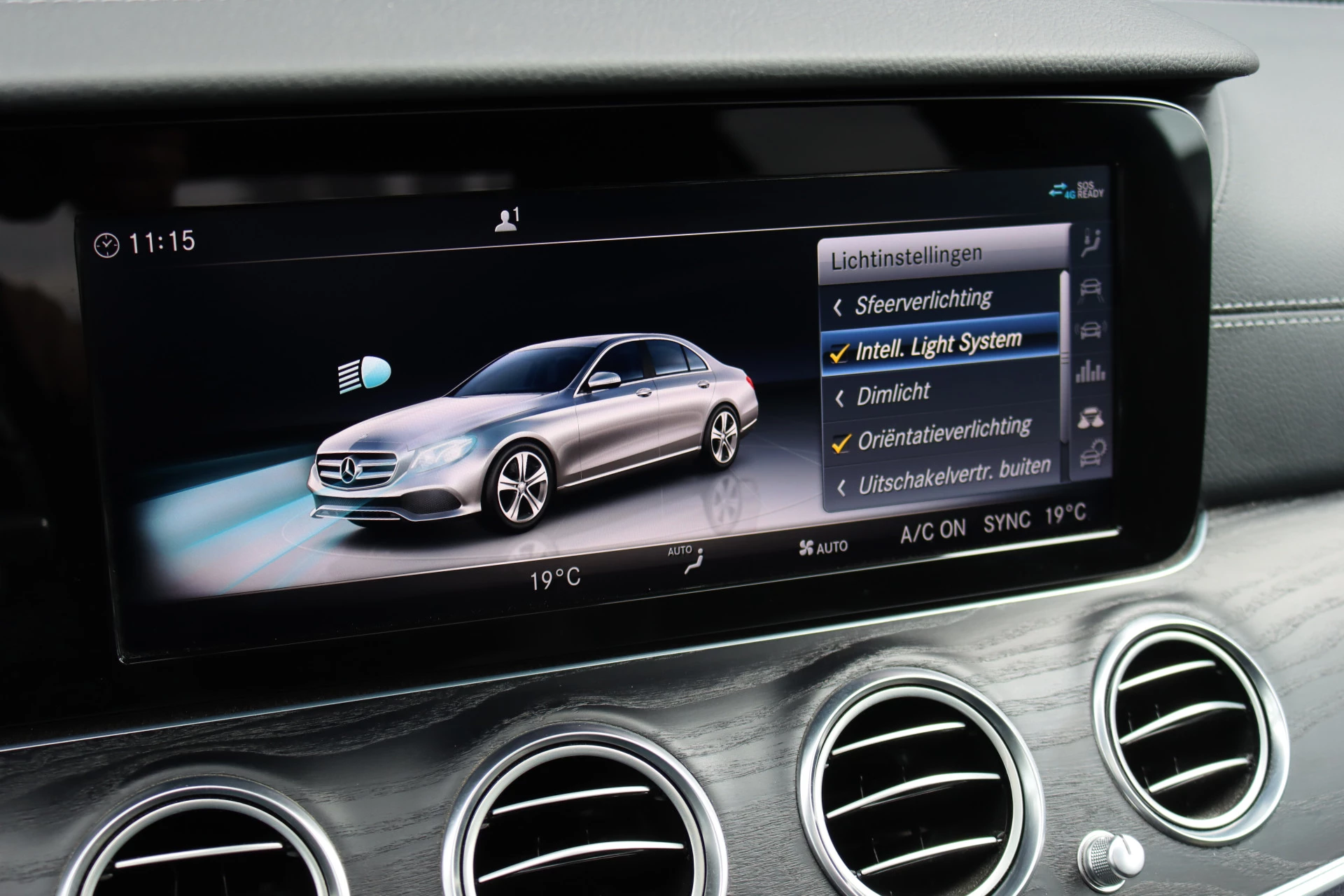 Hoofdafbeelding Mercedes-Benz E-Klasse