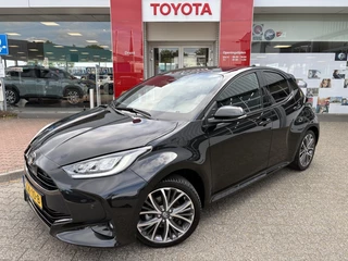 Hoofdafbeelding Toyota Yaris Toyota Yaris 1.5 Hybrid 130 Executive | Stuur+stoelverwarming | Blindspot |