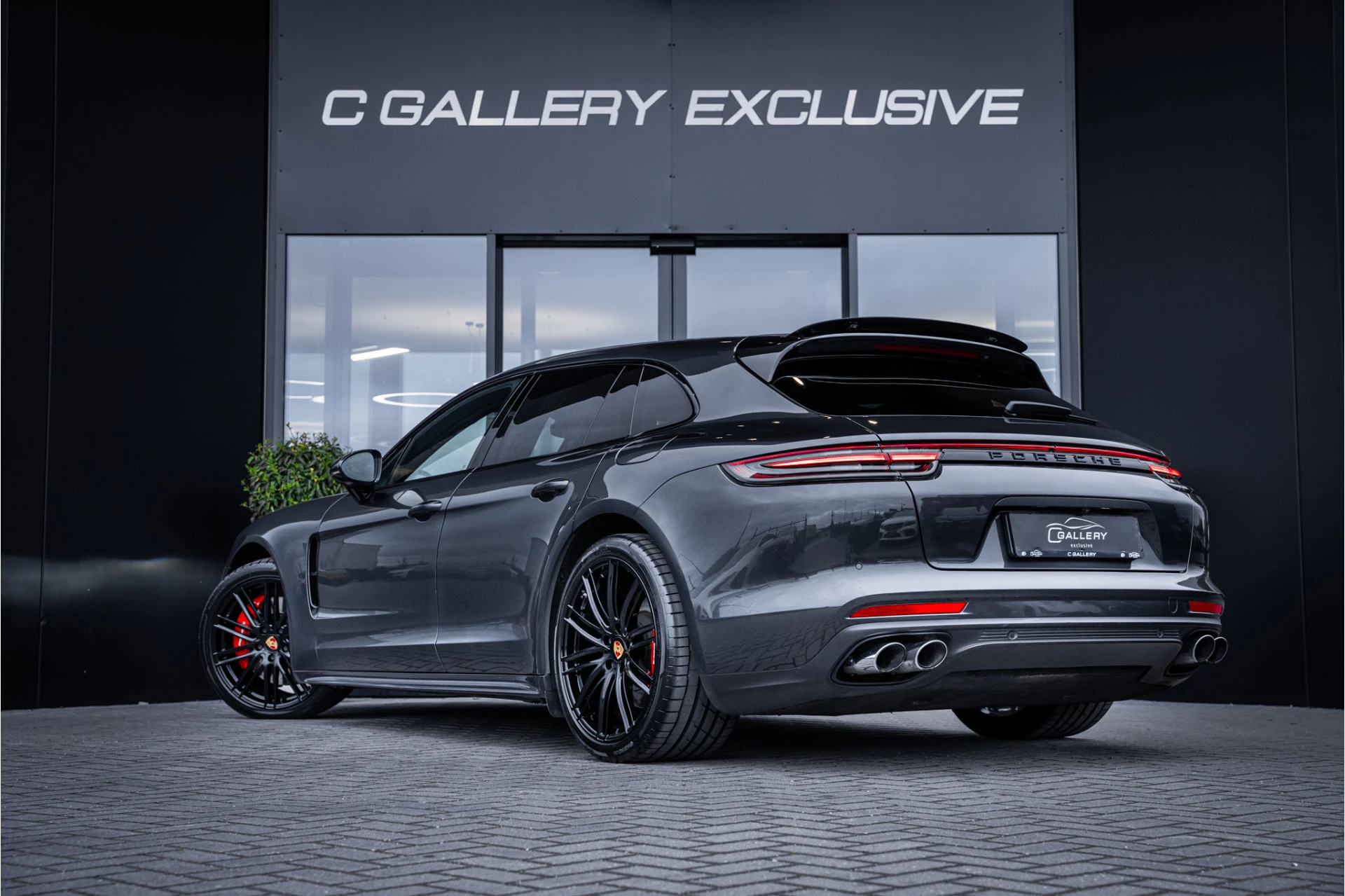 Hoofdafbeelding Porsche Panamera