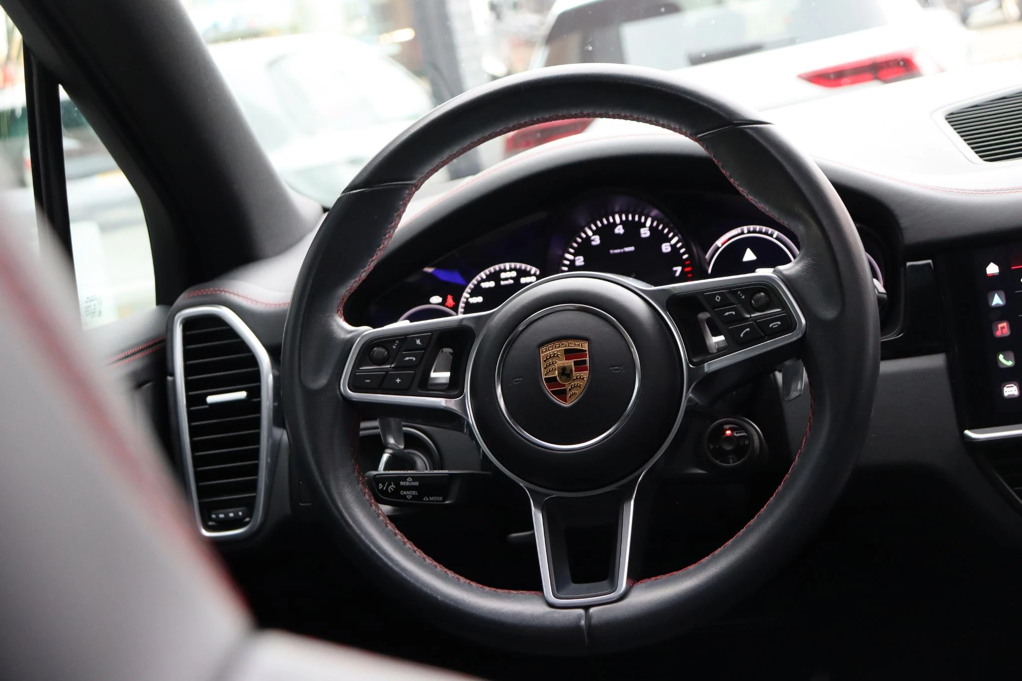 Hoofdafbeelding Porsche Cayenne