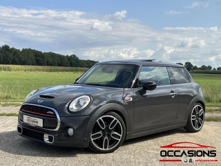 Hoofdafbeelding MINI Cooper S Mini 2.0 Cooper S JCW!|PANO|SPORT UITLAAT| JCW!