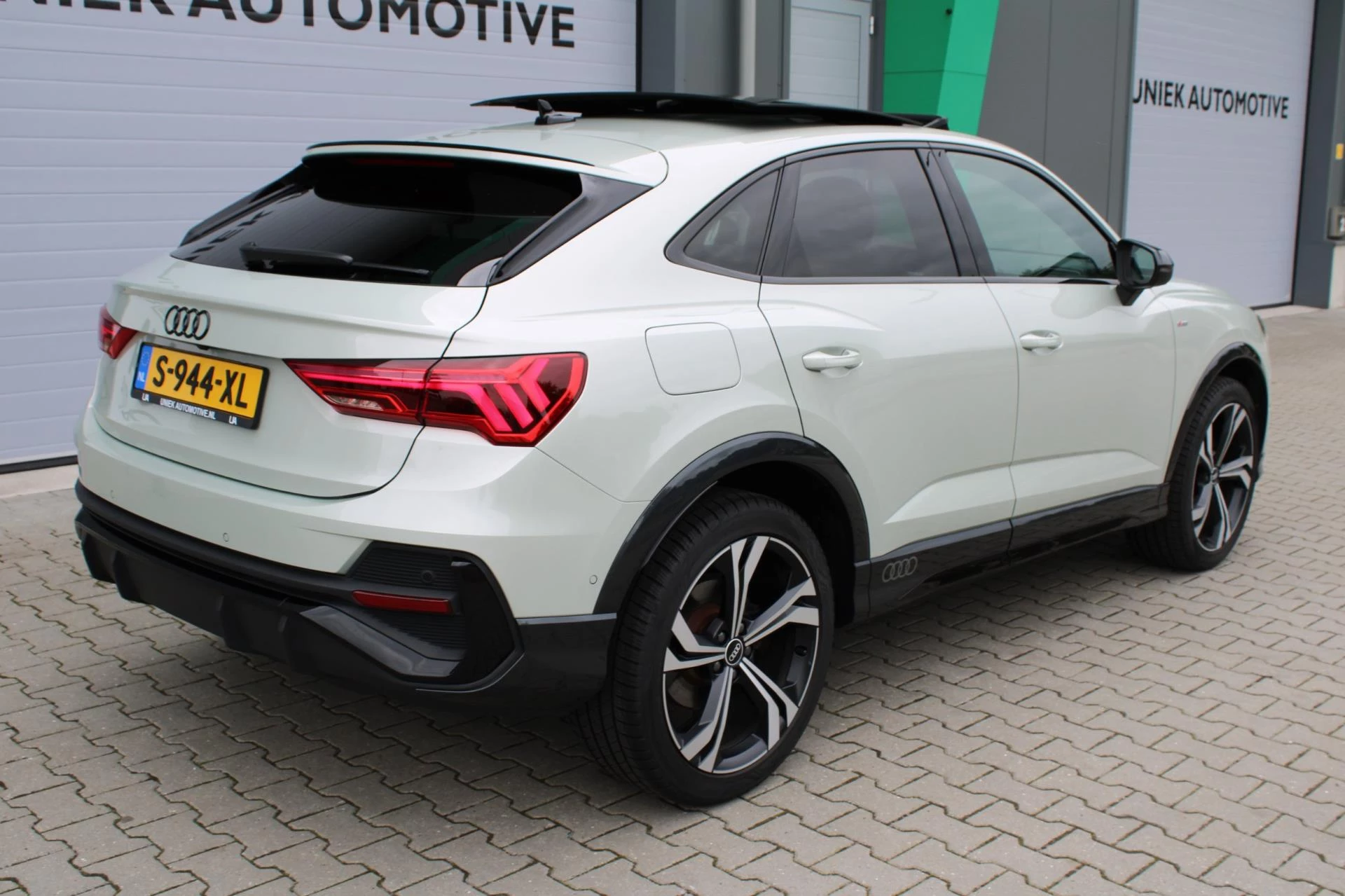 Hoofdafbeelding Audi Q3