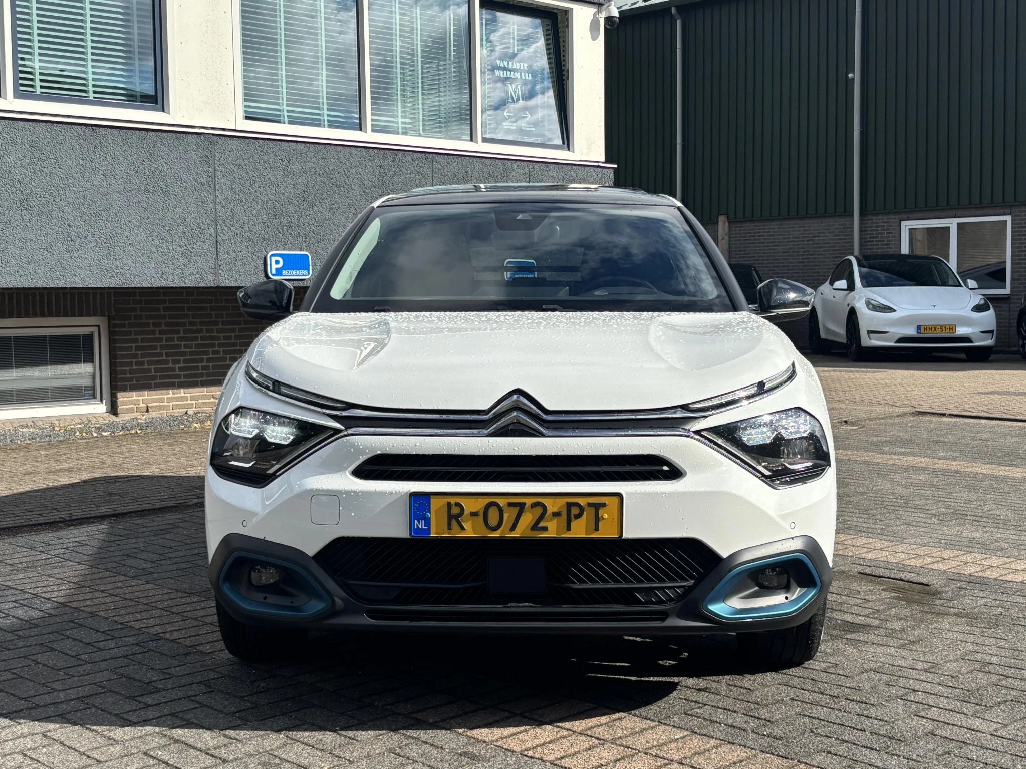 Hoofdafbeelding Citroën ë-C4