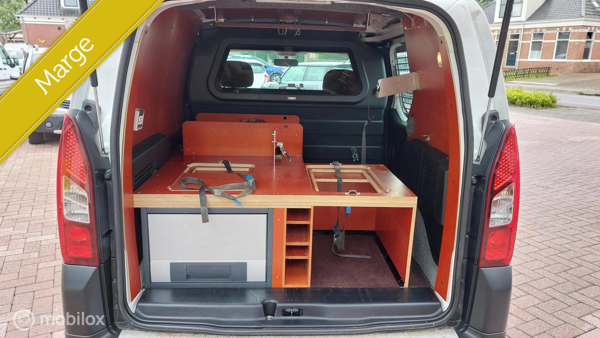Hoofdafbeelding Peugeot Partner