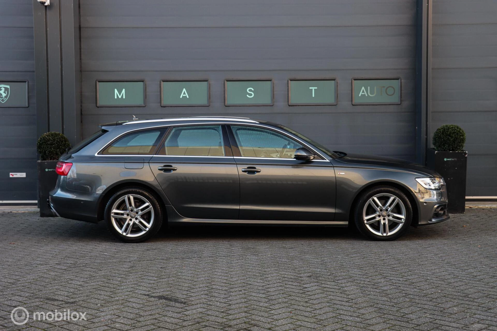 Hoofdafbeelding Audi A6