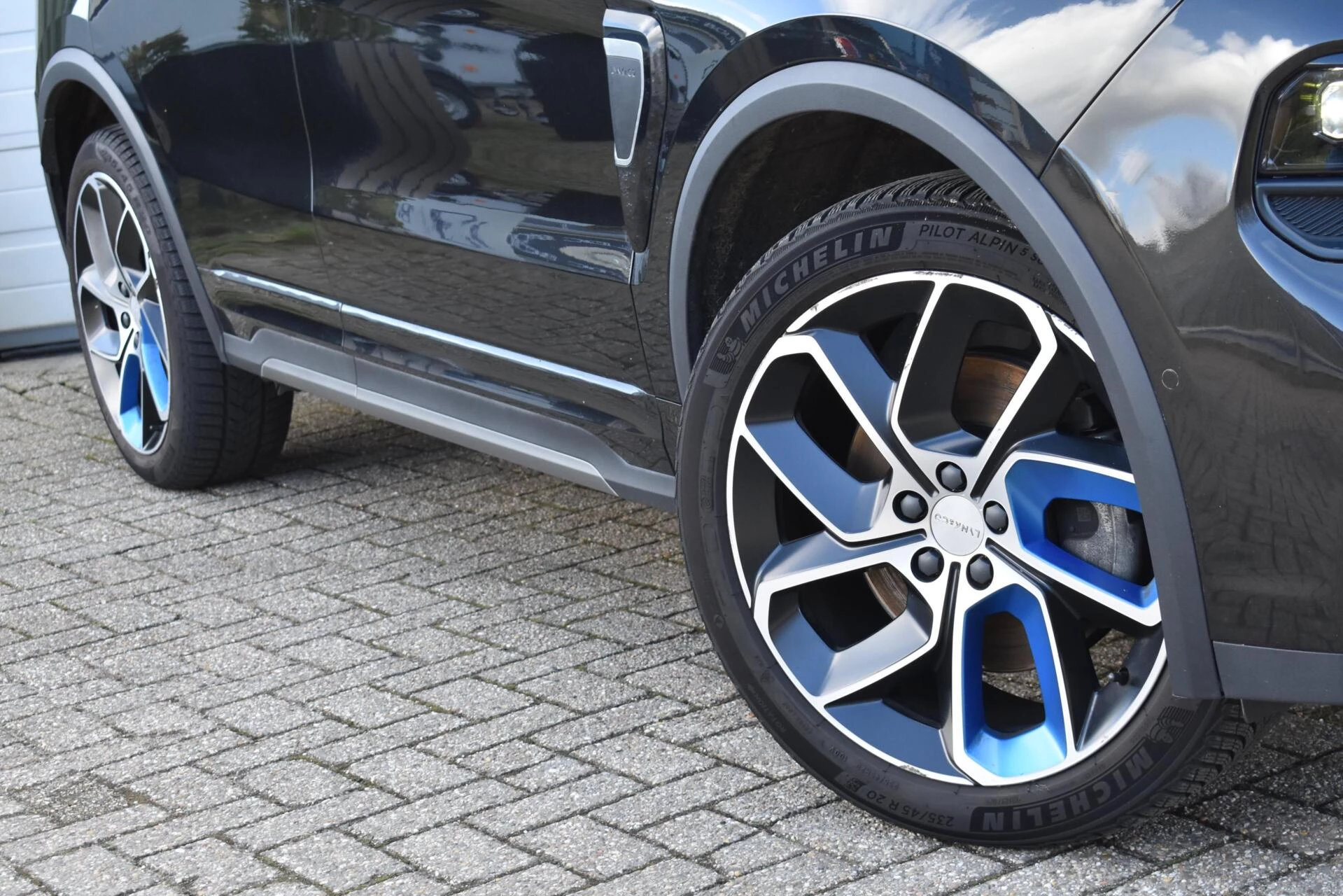 Hoofdafbeelding Lynk & Co 01