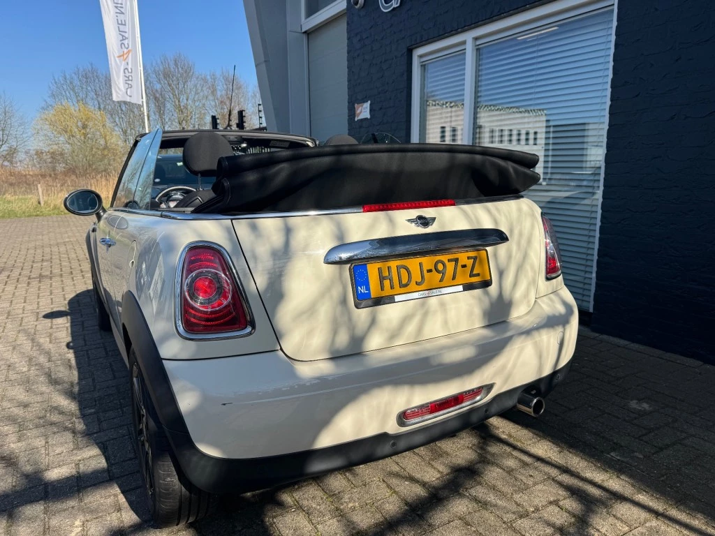 Hoofdafbeelding MINI Cabrio