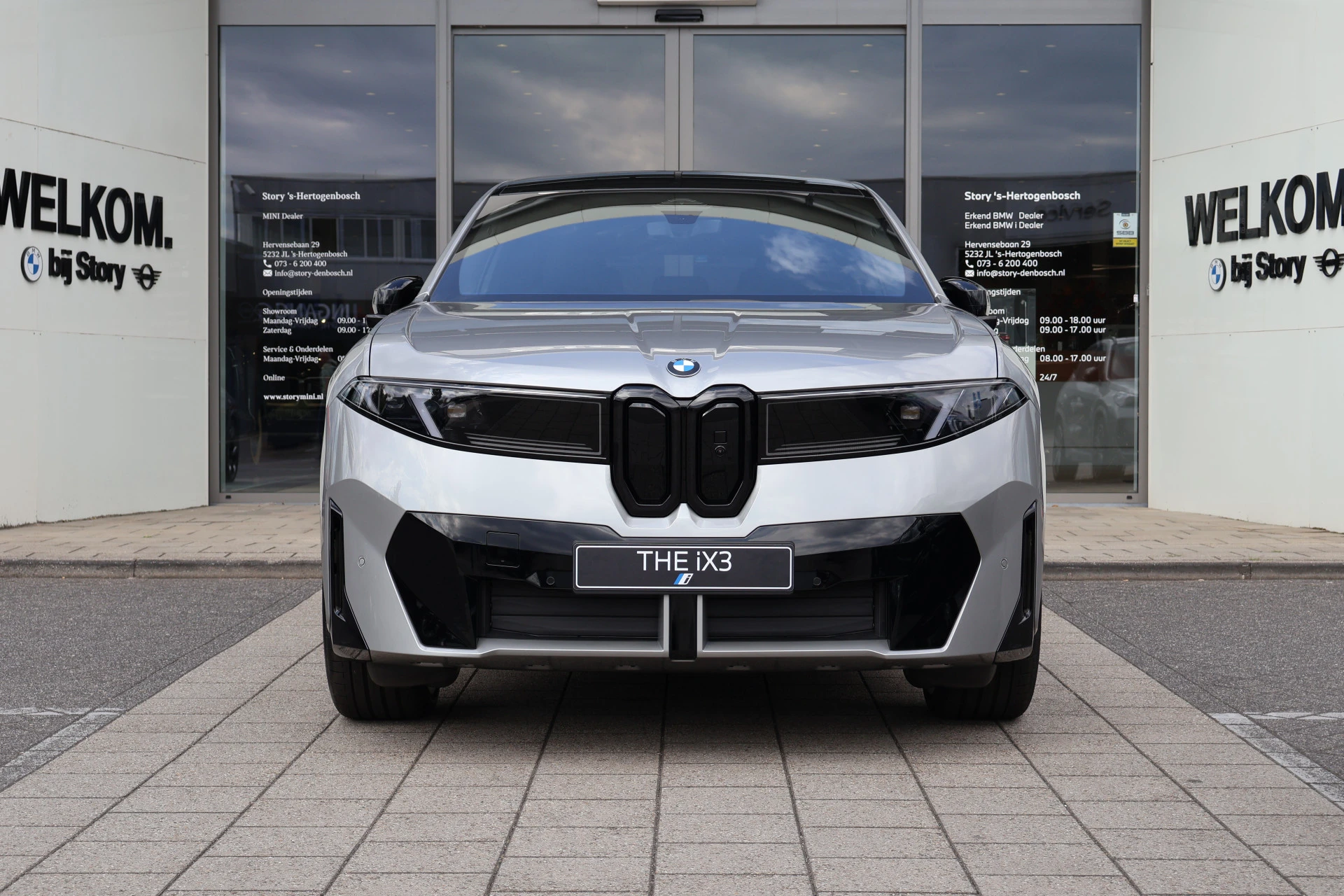 BMW iX3