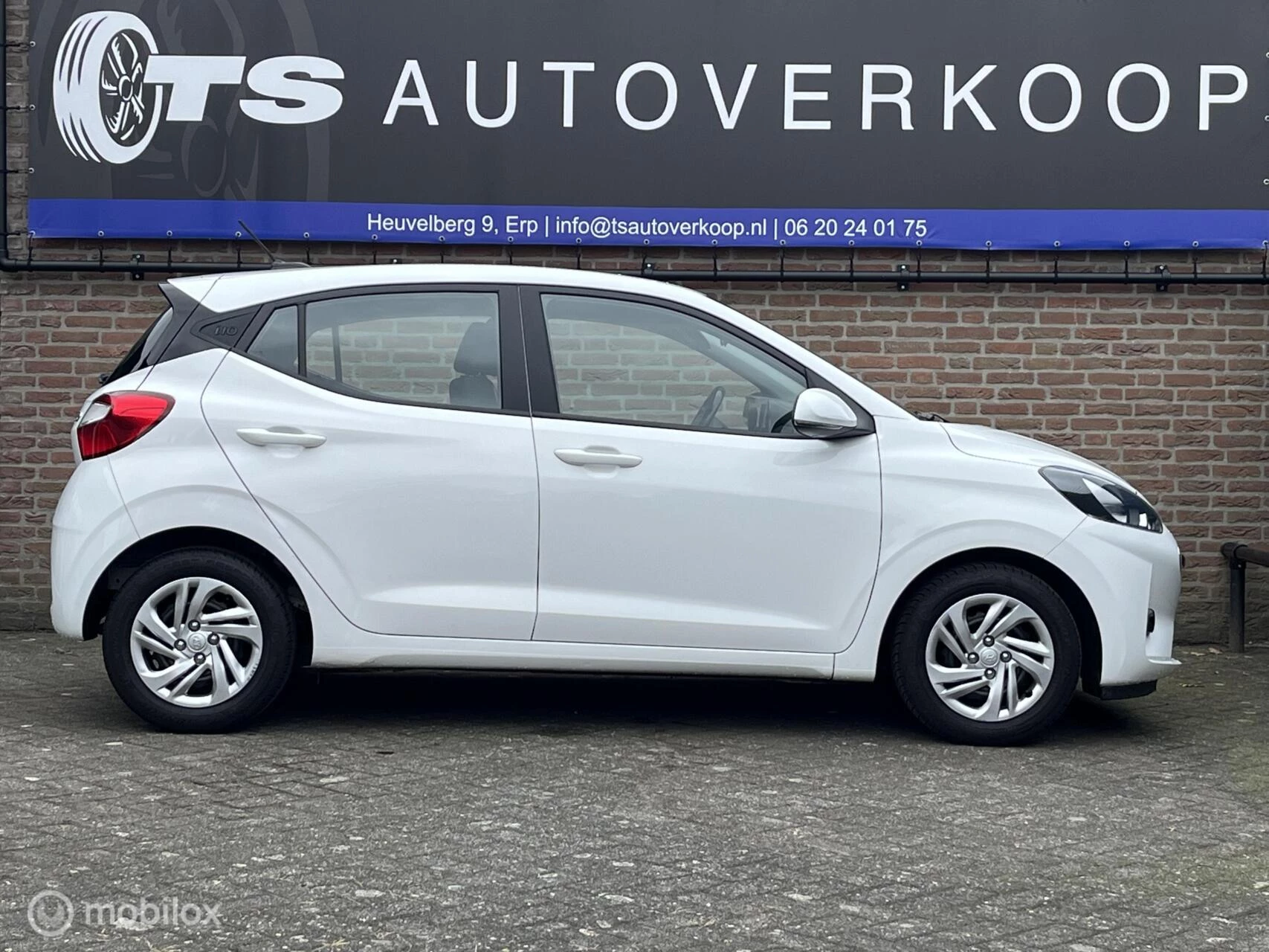 Hoofdafbeelding Hyundai i10
