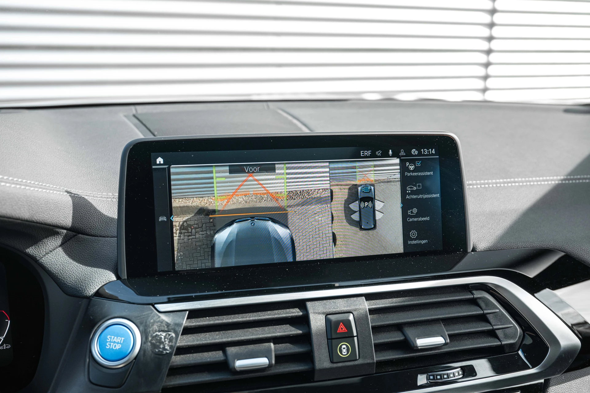 Hoofdafbeelding BMW iX3