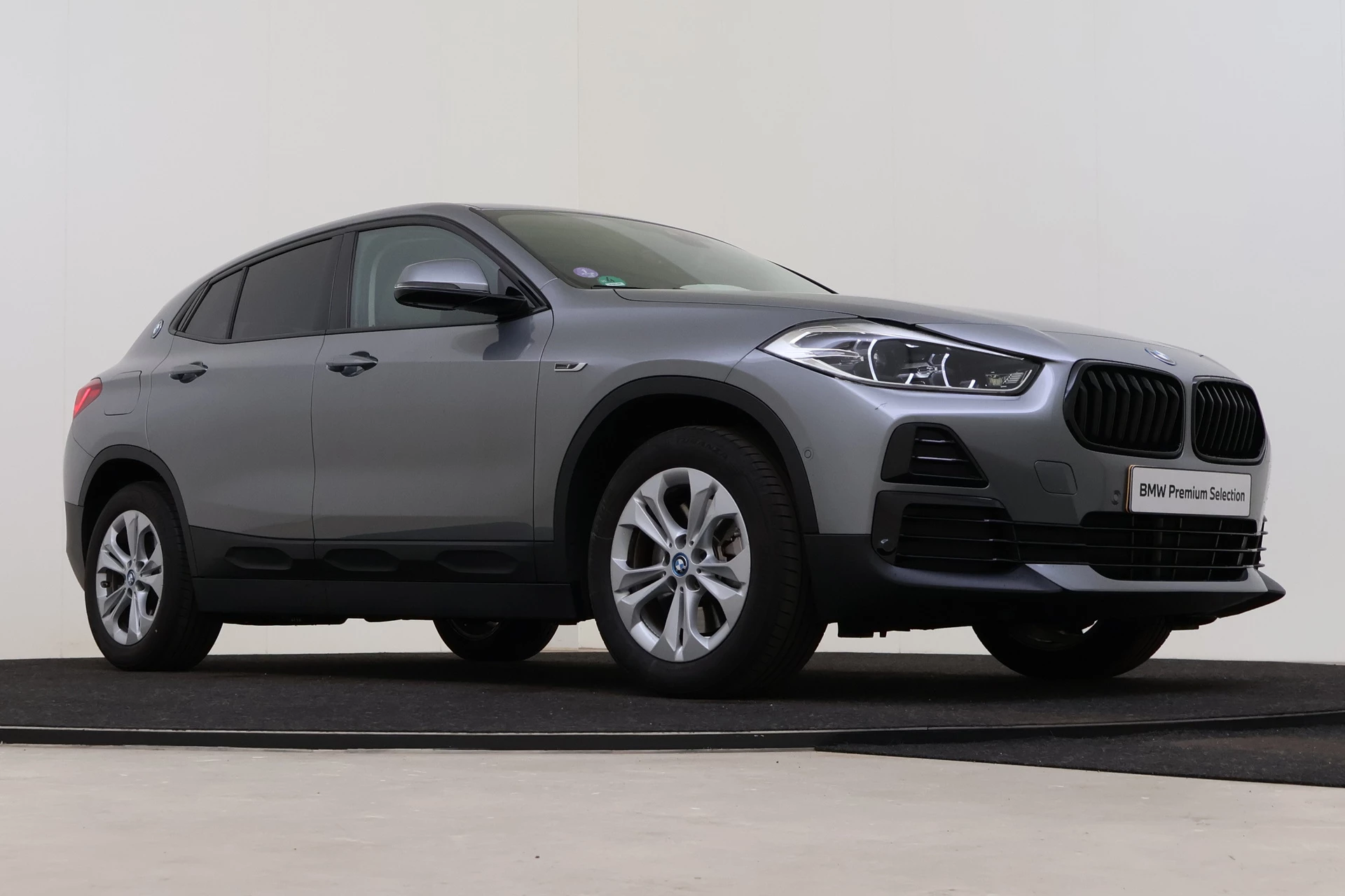 Hoofdafbeelding BMW X2