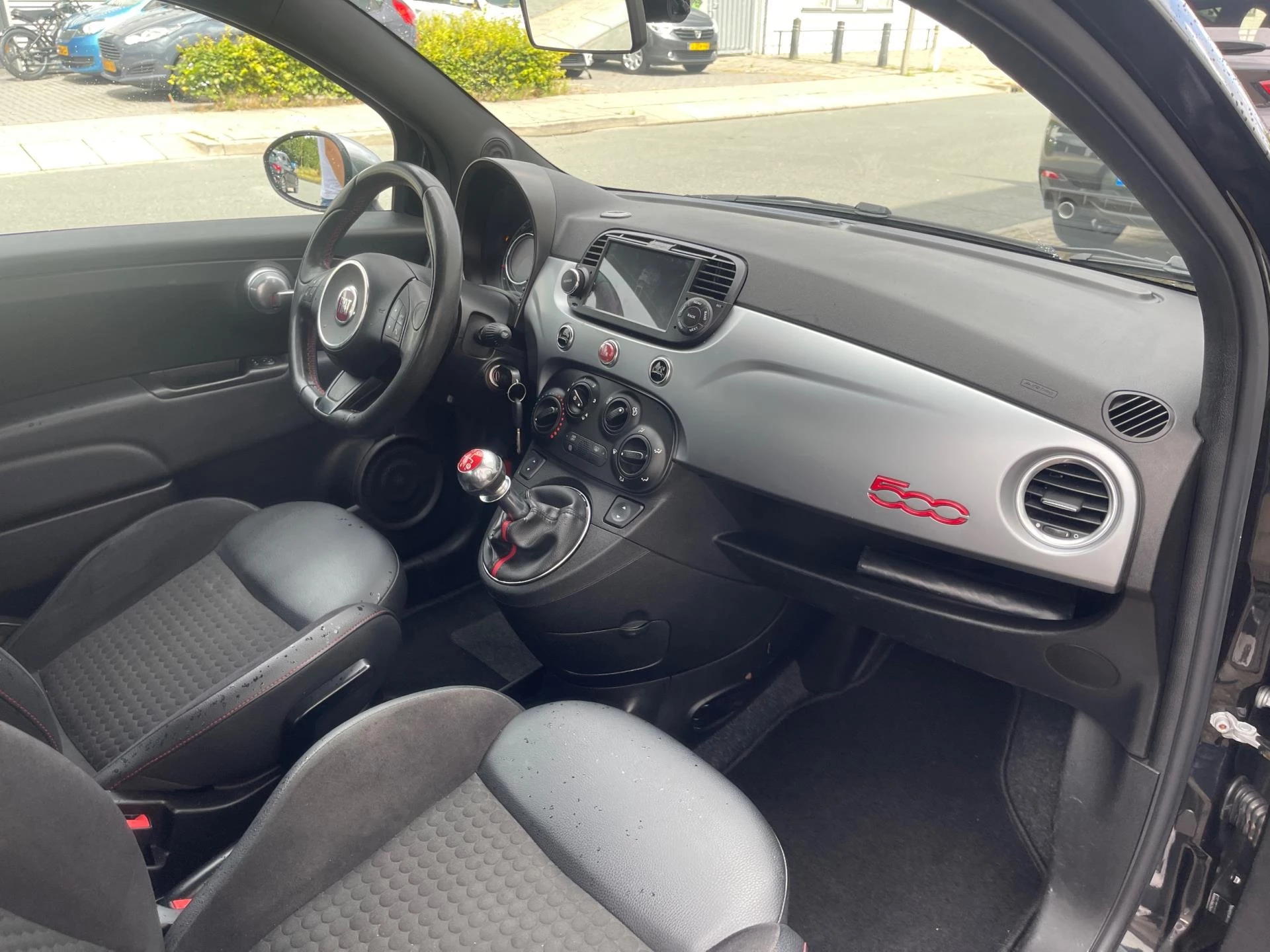 Hoofdafbeelding Fiat 500C