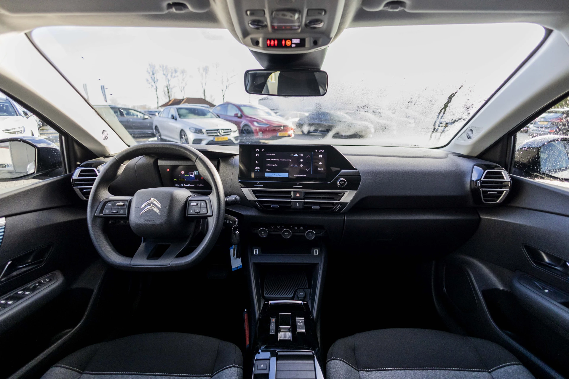 Hoofdafbeelding Citroën ë-C4