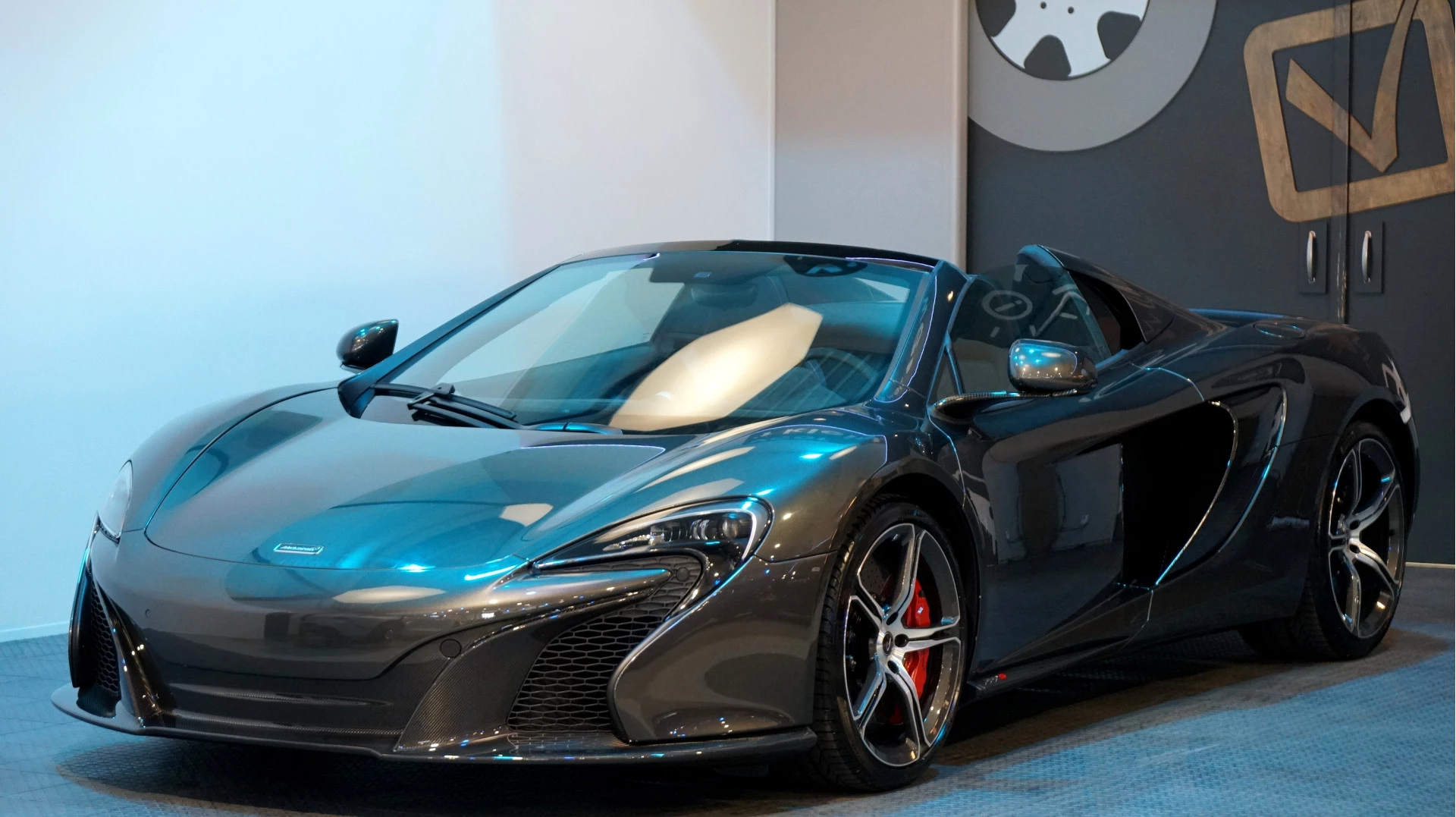 Hoofdafbeelding McLaren 650S