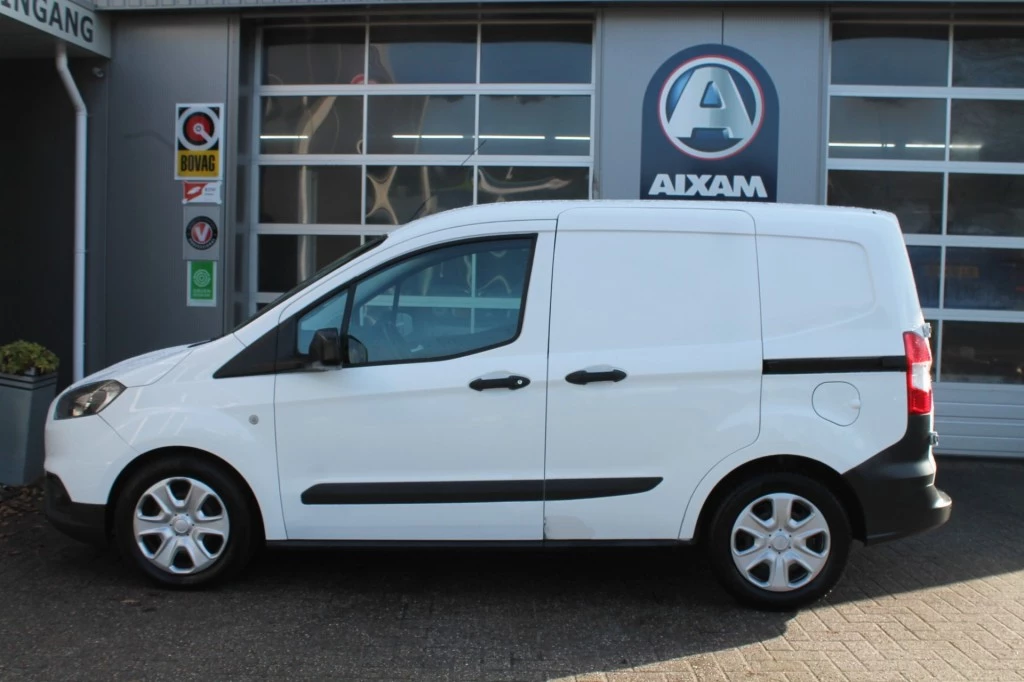 Hoofdafbeelding Ford Transit Courier