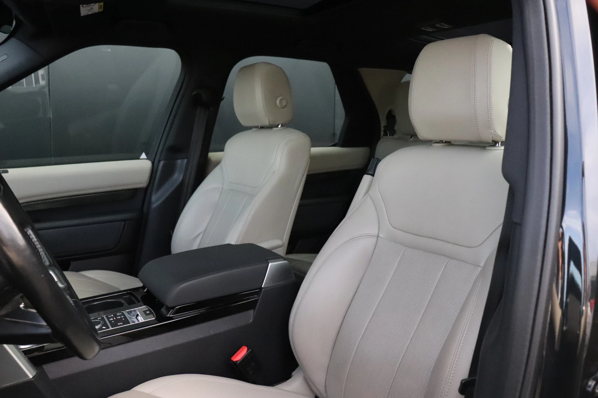 Hoofdafbeelding Land Rover Discovery