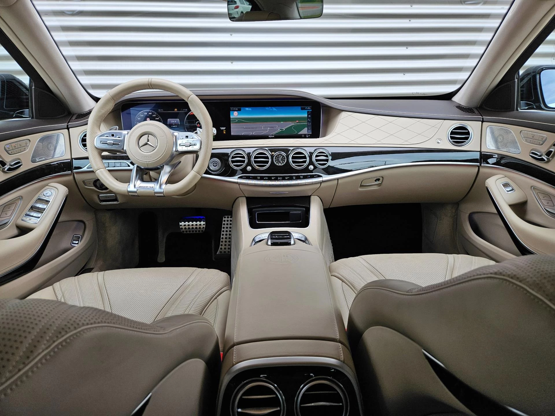 Hoofdafbeelding Mercedes-Benz S-Klasse
