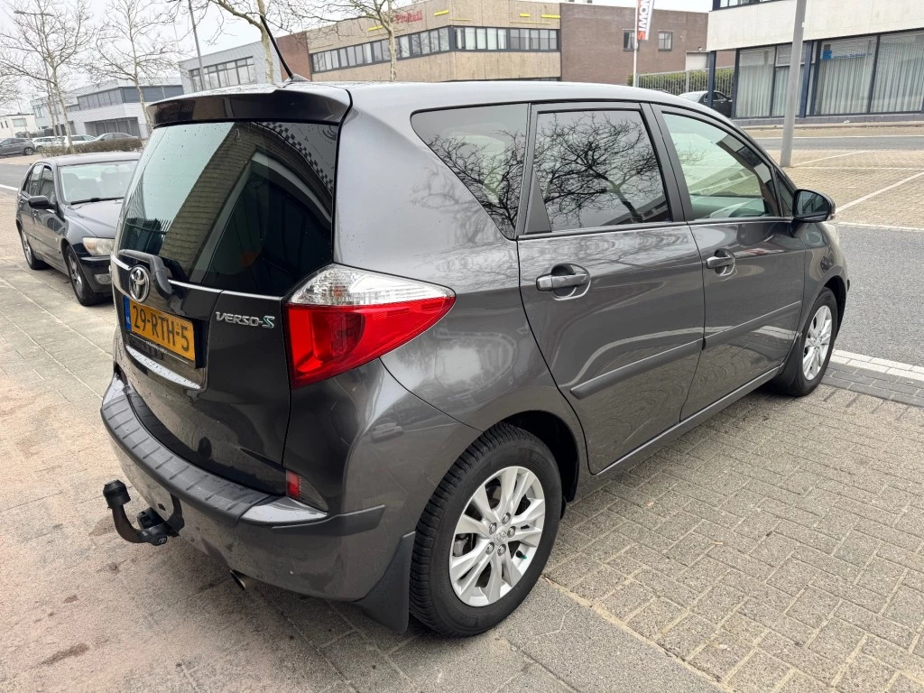 Hoofdafbeelding Toyota Verso-S