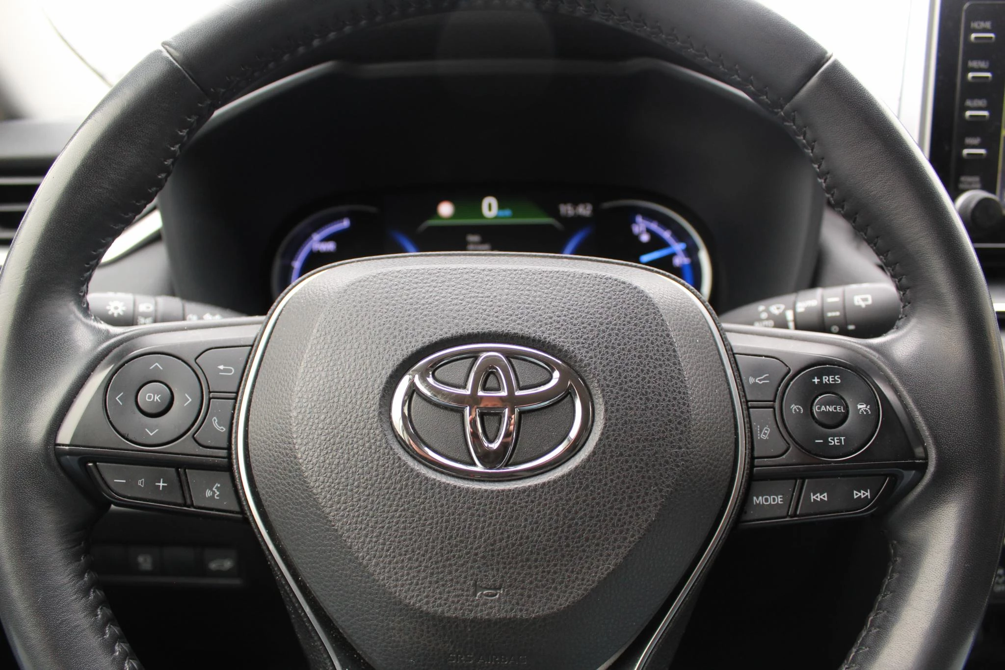 Hoofdafbeelding Toyota RAV4